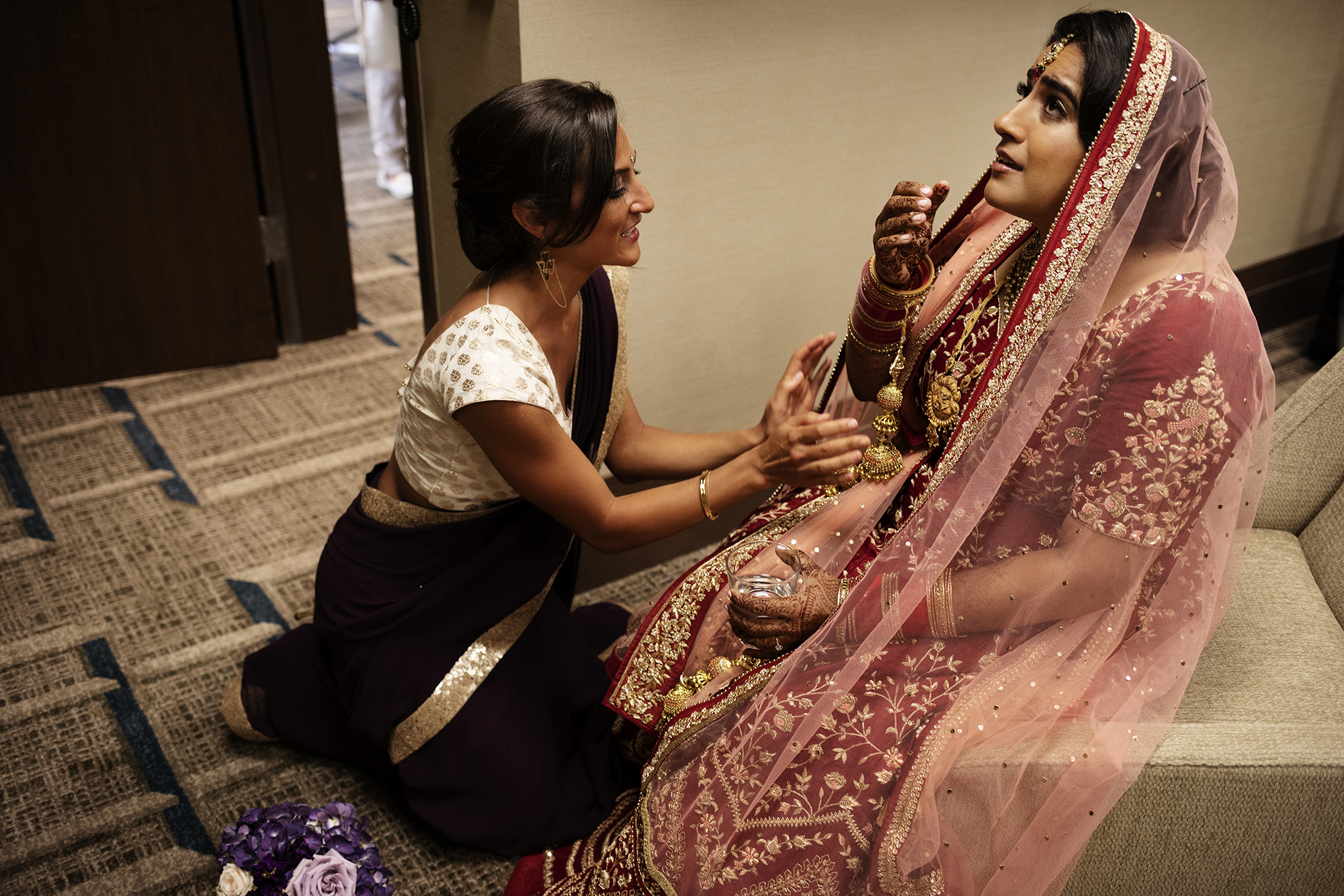 Indian Bride | Minneapolis Wedding Photos | Photography by Photogen Inc. | Eliesa Johnson | Luxury Wedding Photography Based in Minnesota