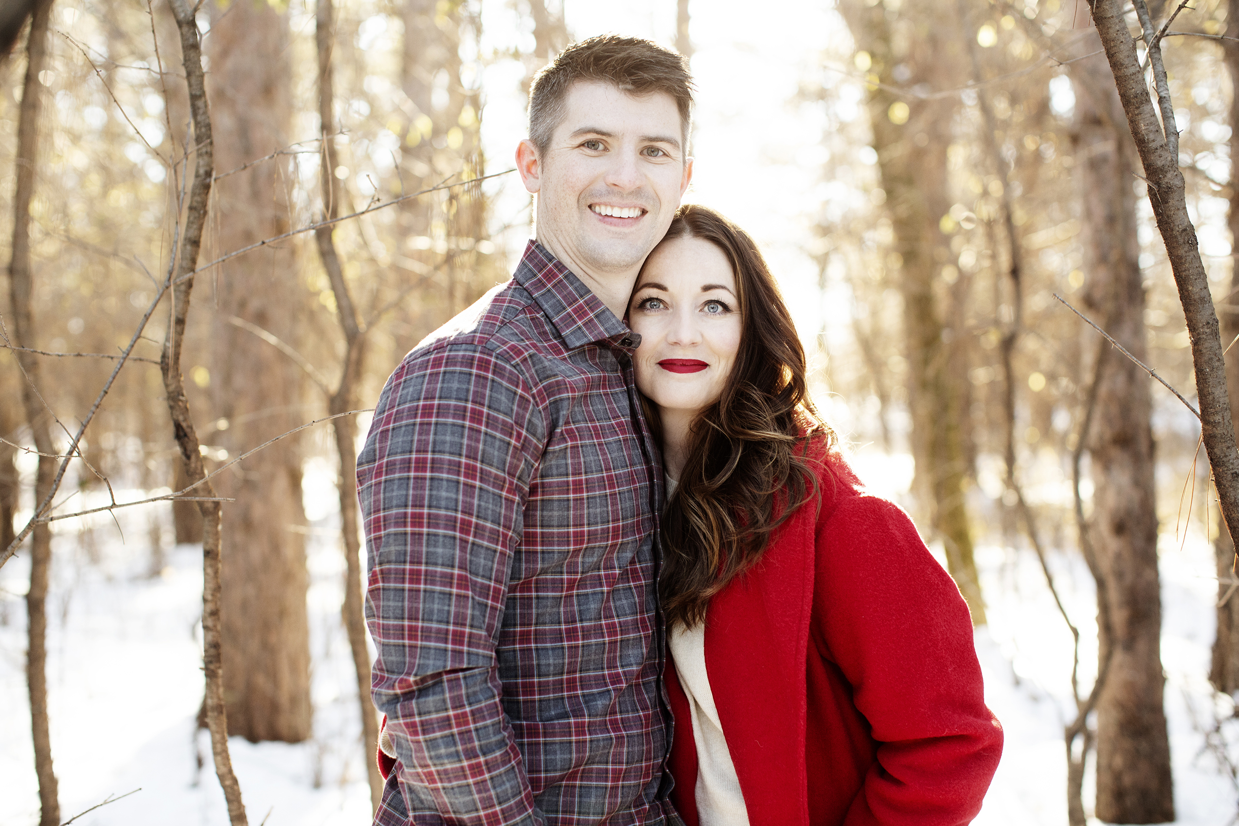 Winter Engagement Session | Afton State Park, MN | Photography by Photogen Inc. | Eliesa Johnson | Based in Minneapolis, Minnesota