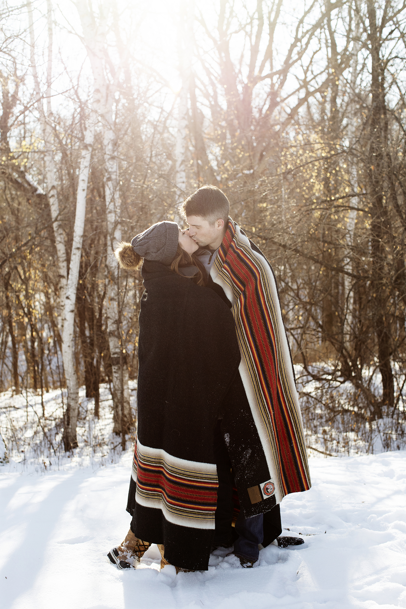 Winter Engagement Session | Afton State Park, MN | Photography by Photogen Inc. | Eliesa Johnson | Based in Minneapolis, Minnesota