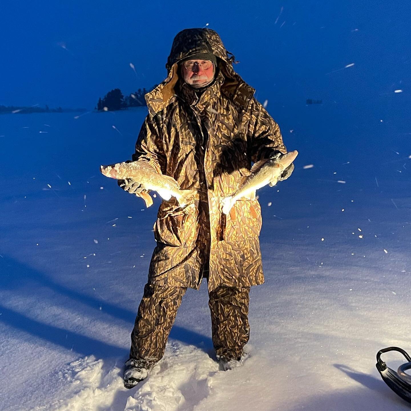 #icyblue #electricblue #lakeofthewoods #walleye #buenavistaresort #sunsetcountry #buenavistawalleyeclub