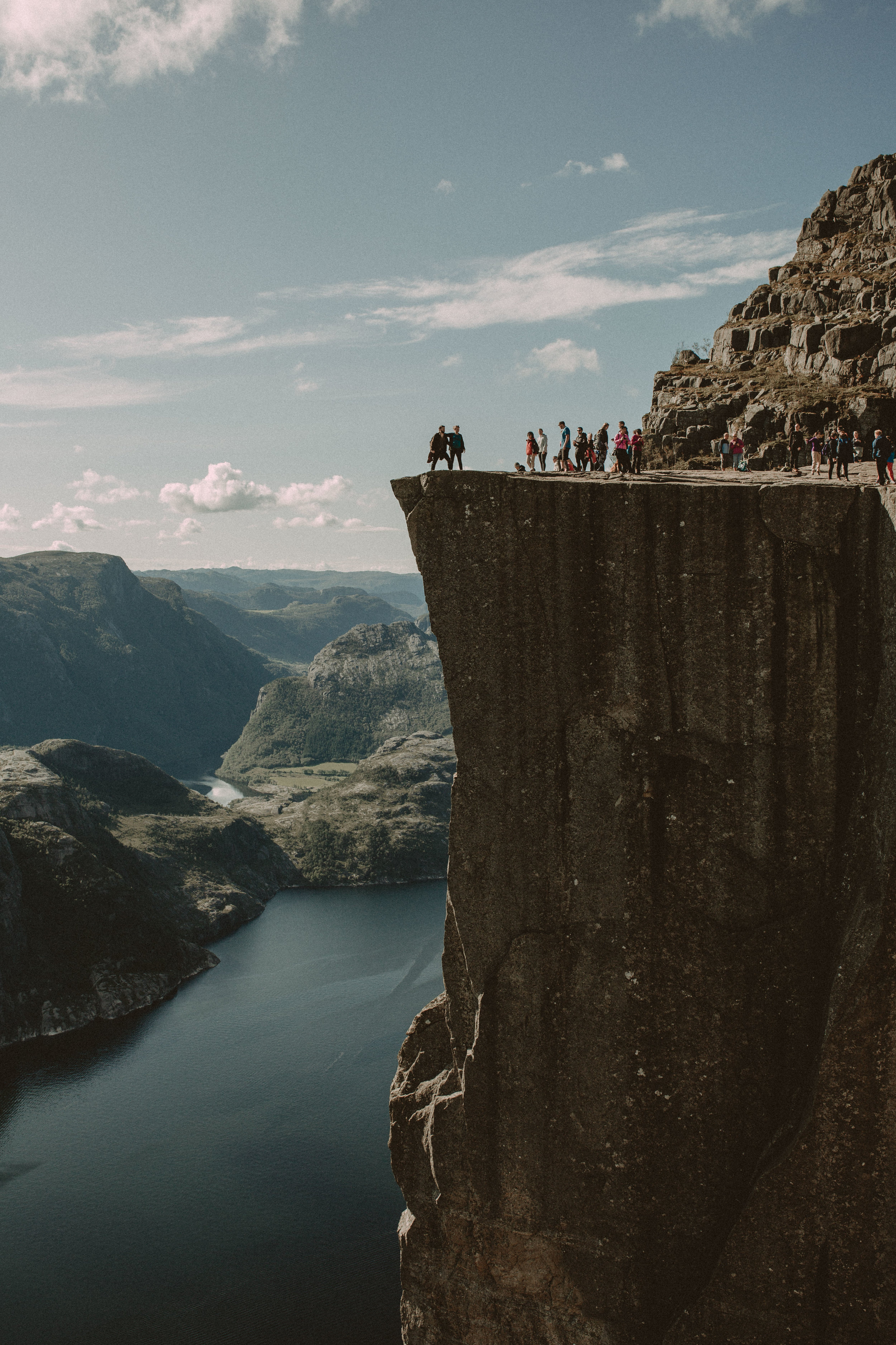 Preikestolen2017_09_03_050246-3334_CMB.jpg