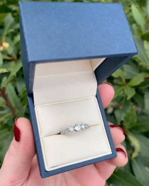 For a pair of lovebirds on their wedding day.  He has a rose gold court band and she has a compass set, graduating, five stone diamond ring with her mothers diamonds and new to boot.  Old to new, his &lsquo;n&rsquo; hers, transformation jewels with a