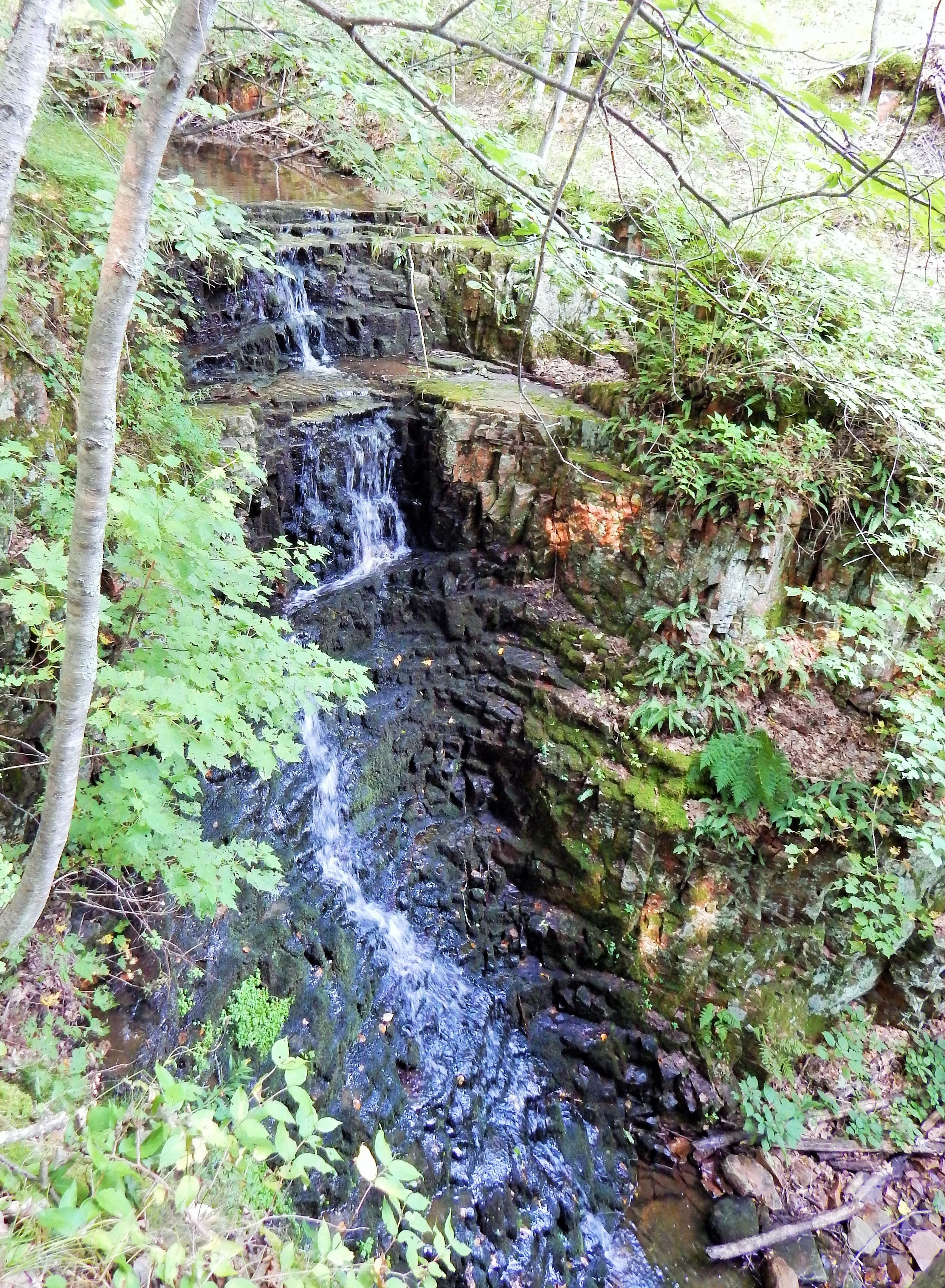 Gundy's Canyon Cascading Waterfall