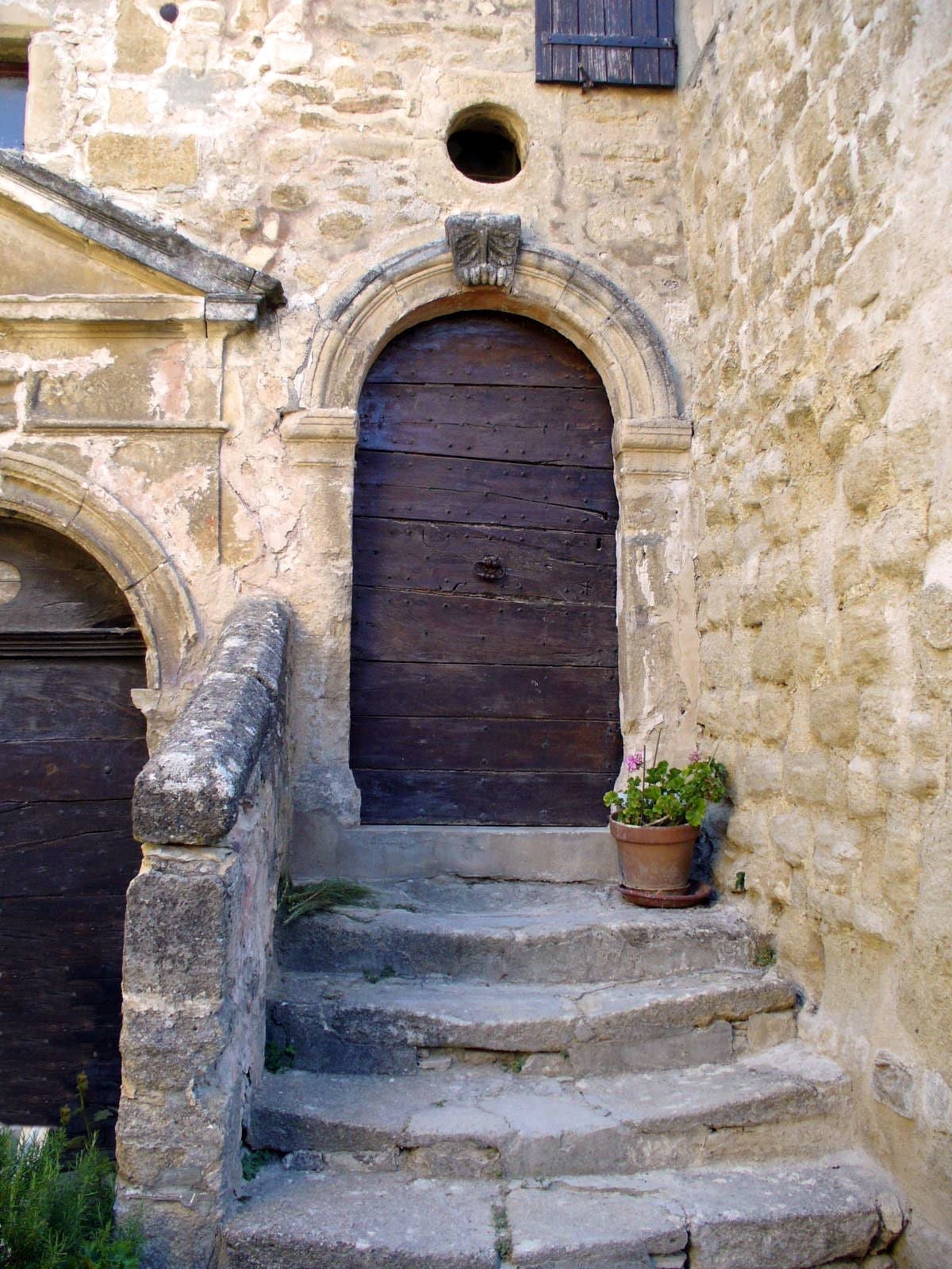 Simiane door .1.2.jpg