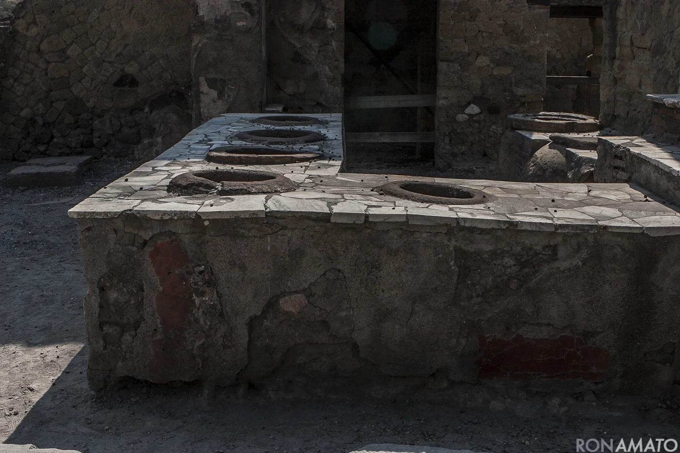 Herculaneum0070.jpg