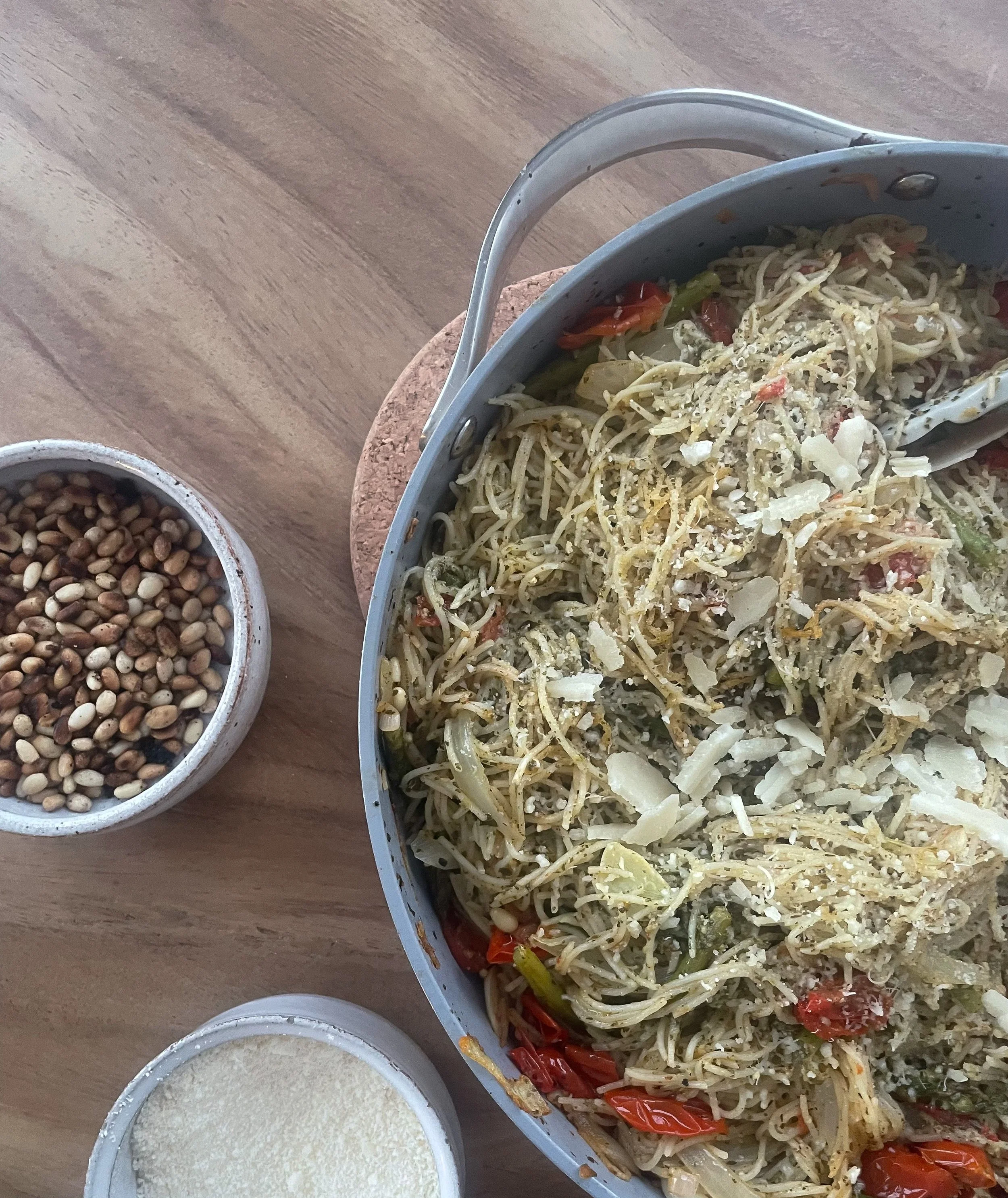 the best pesto chicken pasta