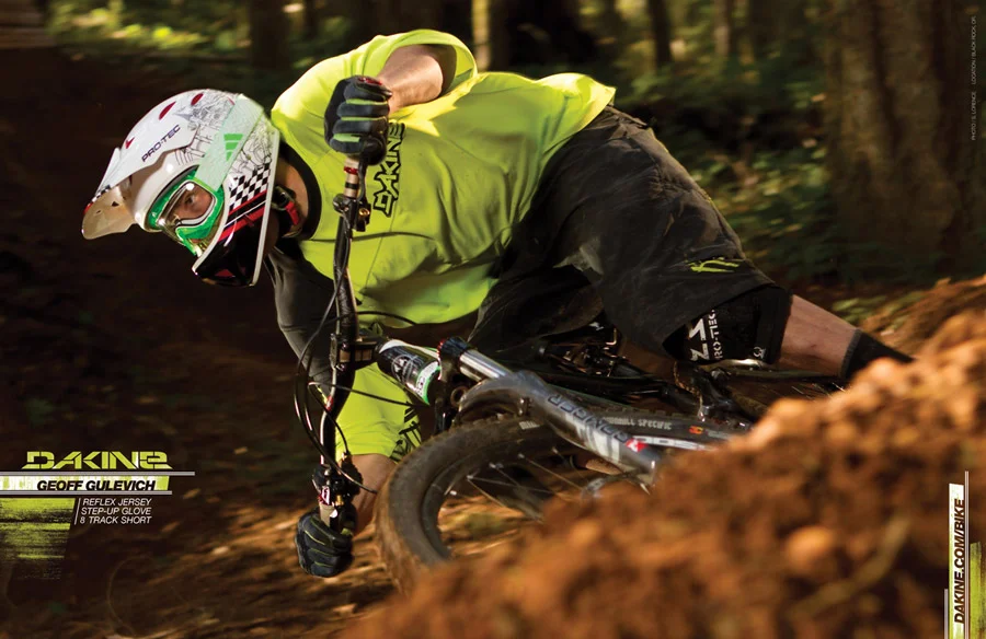 2011_AD04_DAKINE_GULLY_F.jpg