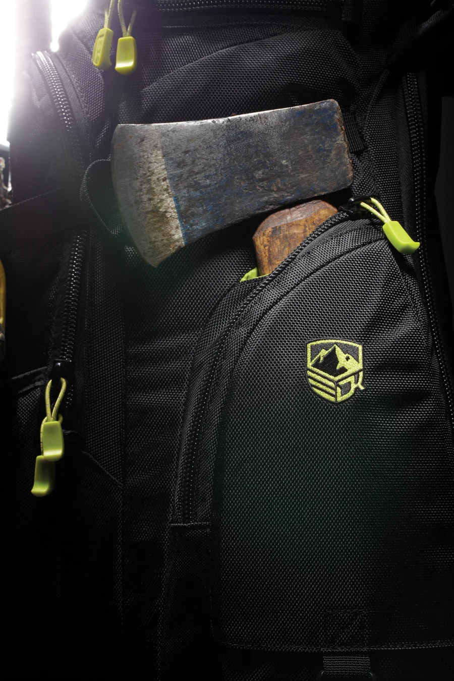 DaKine_MTB_Laydown_ROBB_5.jpg