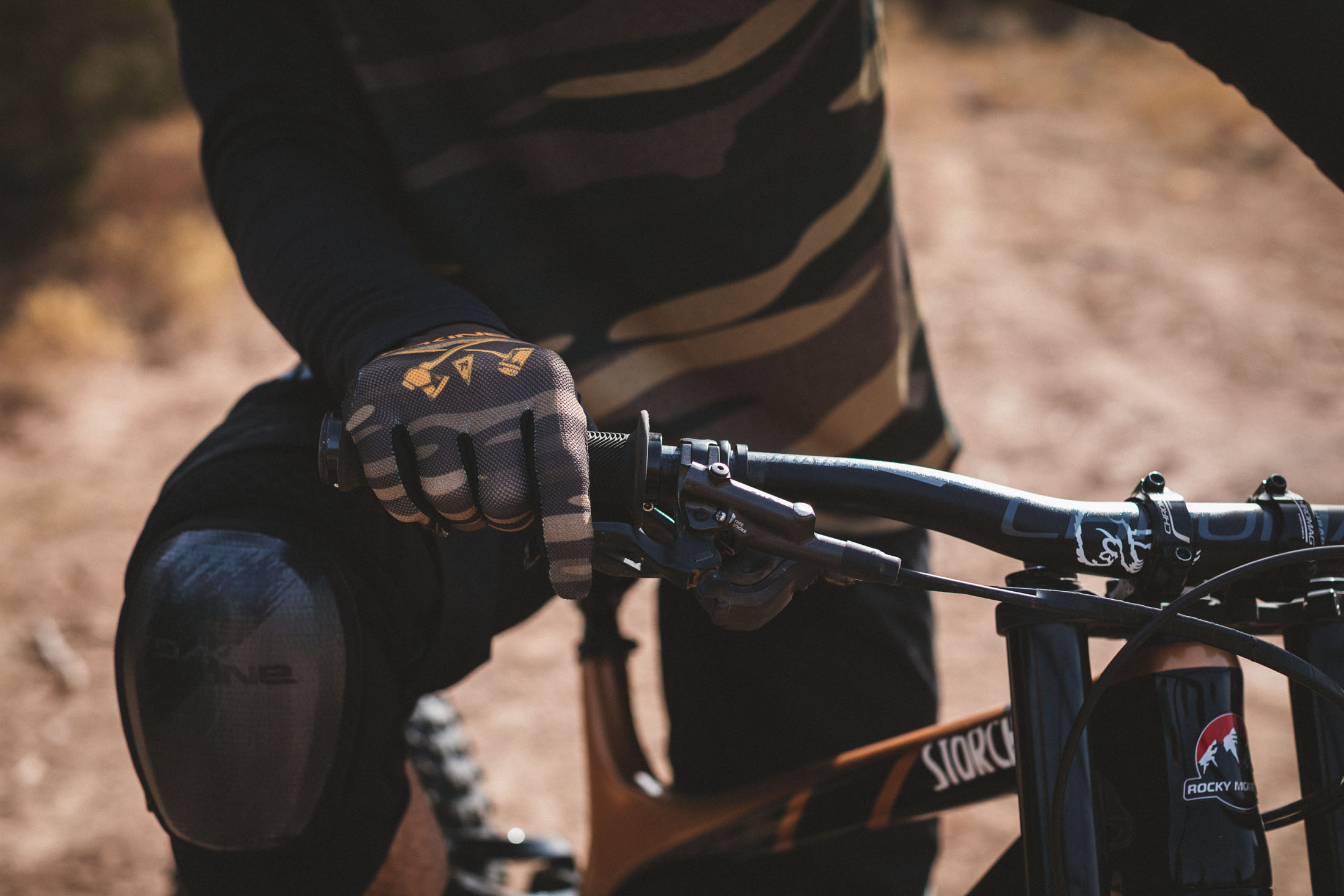18S_DAKINE_BIKE_VIRGIN_0202_ERICKSON.jpg