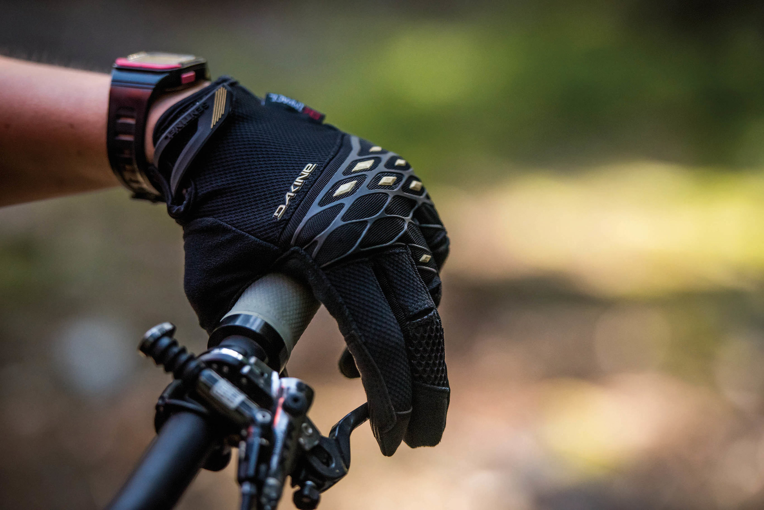 17S_DAKINE_WHISTLER_SteffiMarth_009_1372_HUGHES.jpg