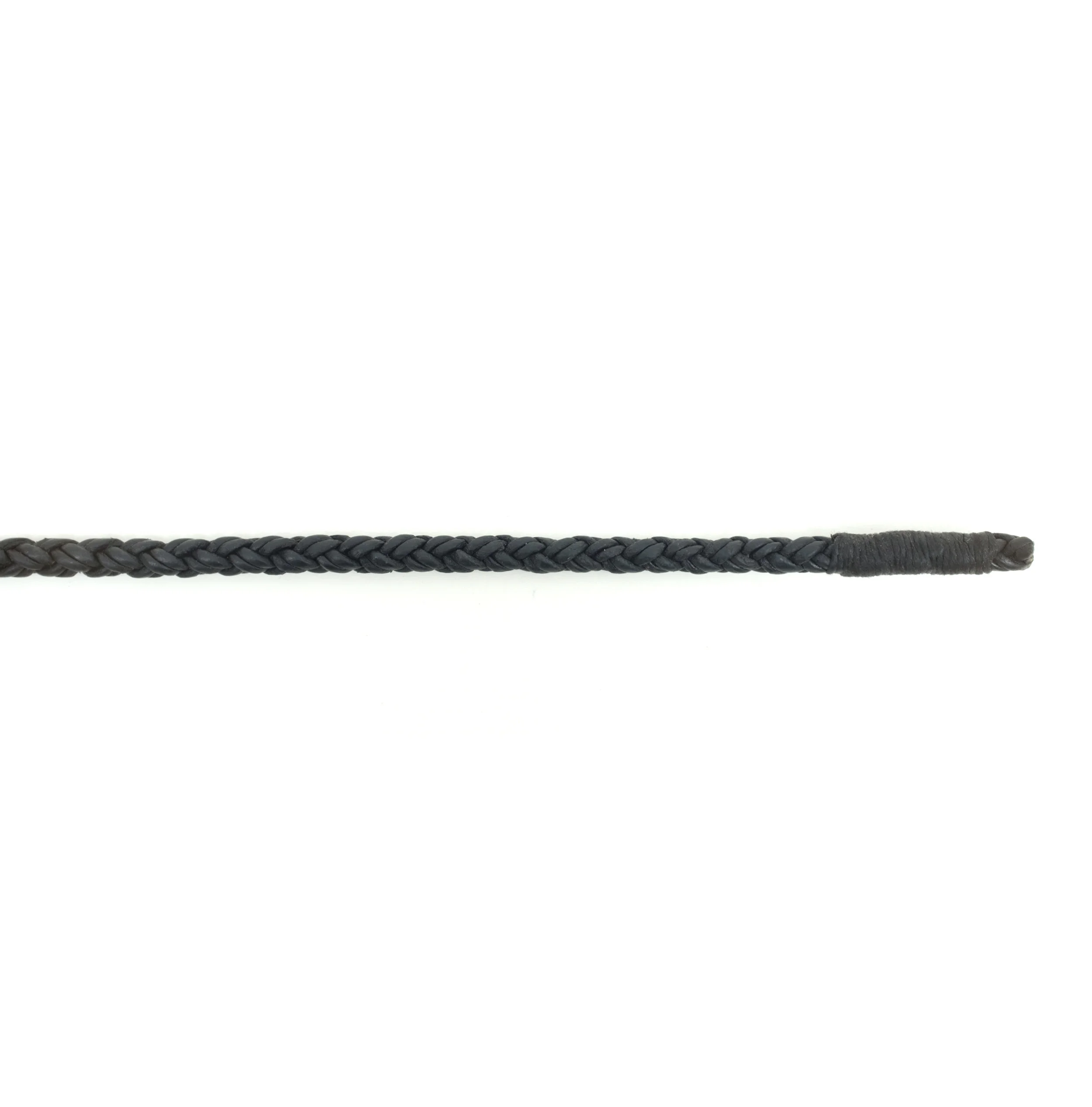 Knot_Black_4.jpg