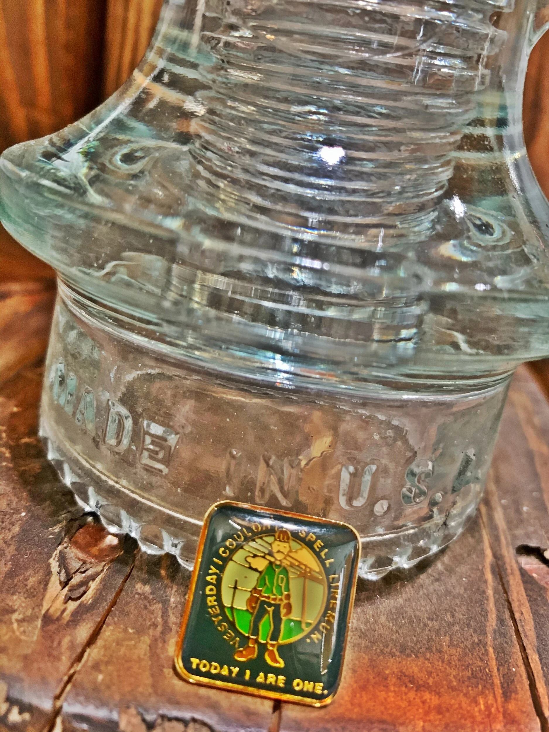 6A6195D5-9AF1-4781-85E2-337559676551