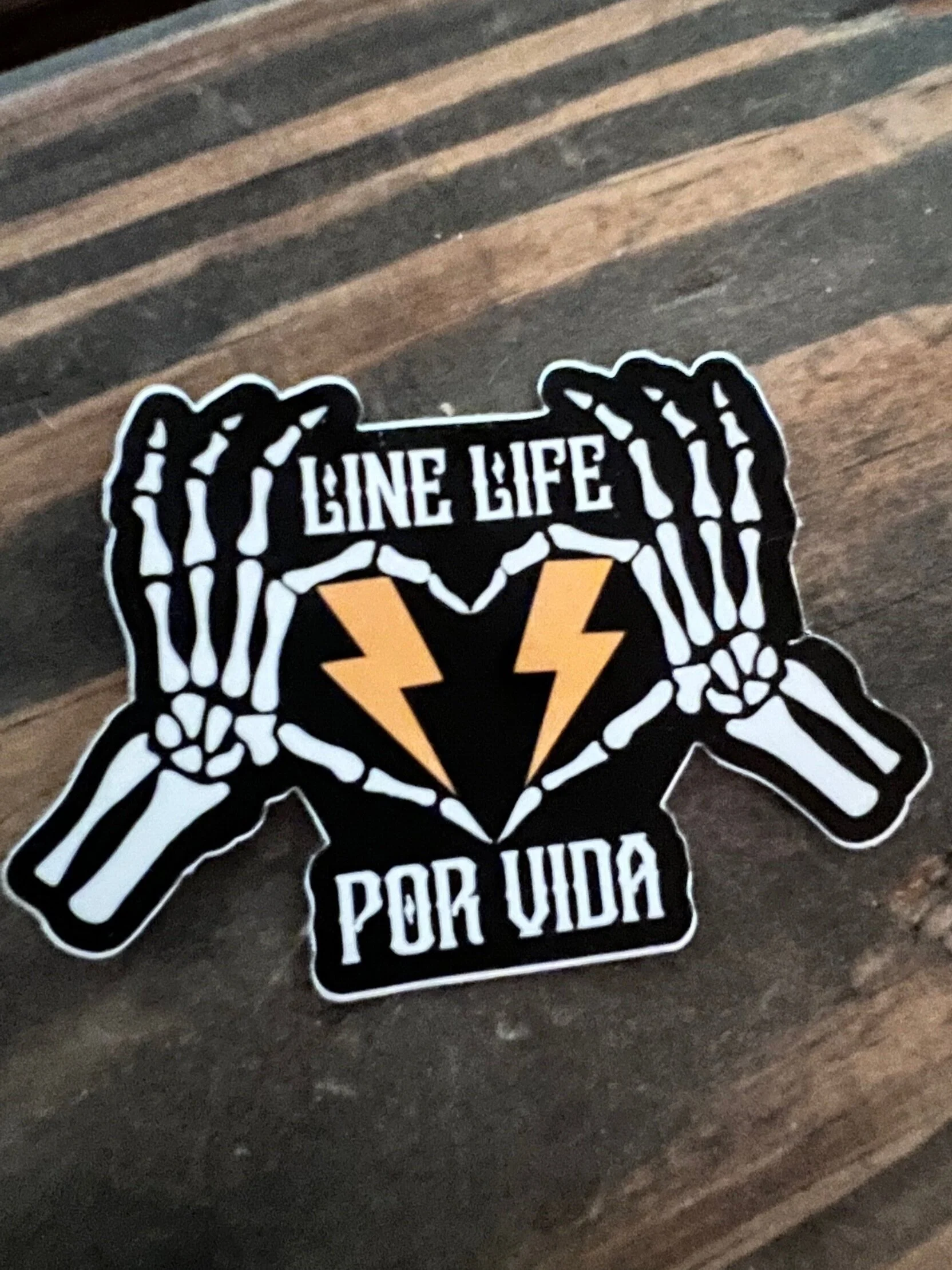 7049DBC4-712E-40F0-850A-3C0BEDEB5796