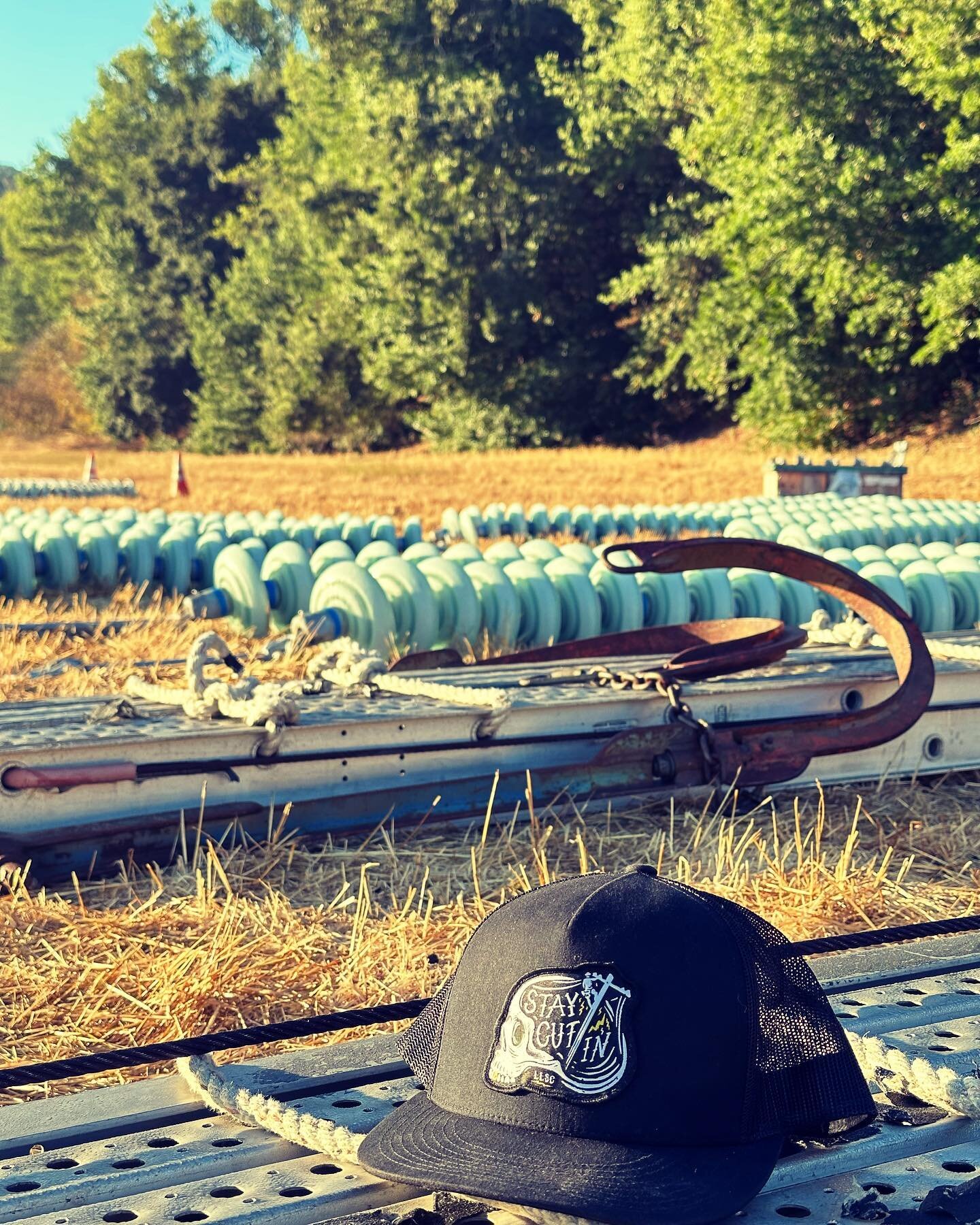 ⚡️HAT FLASH SALE⚡️ 2️⃣0️⃣% off ends Friday! Use code &ldquo;STOCKUP&rdquo; #linemanlife #linemanpride #bluecollar #lineman #linetrash #IBEW #local1245 #linework #journeymanlineman #linemanshit