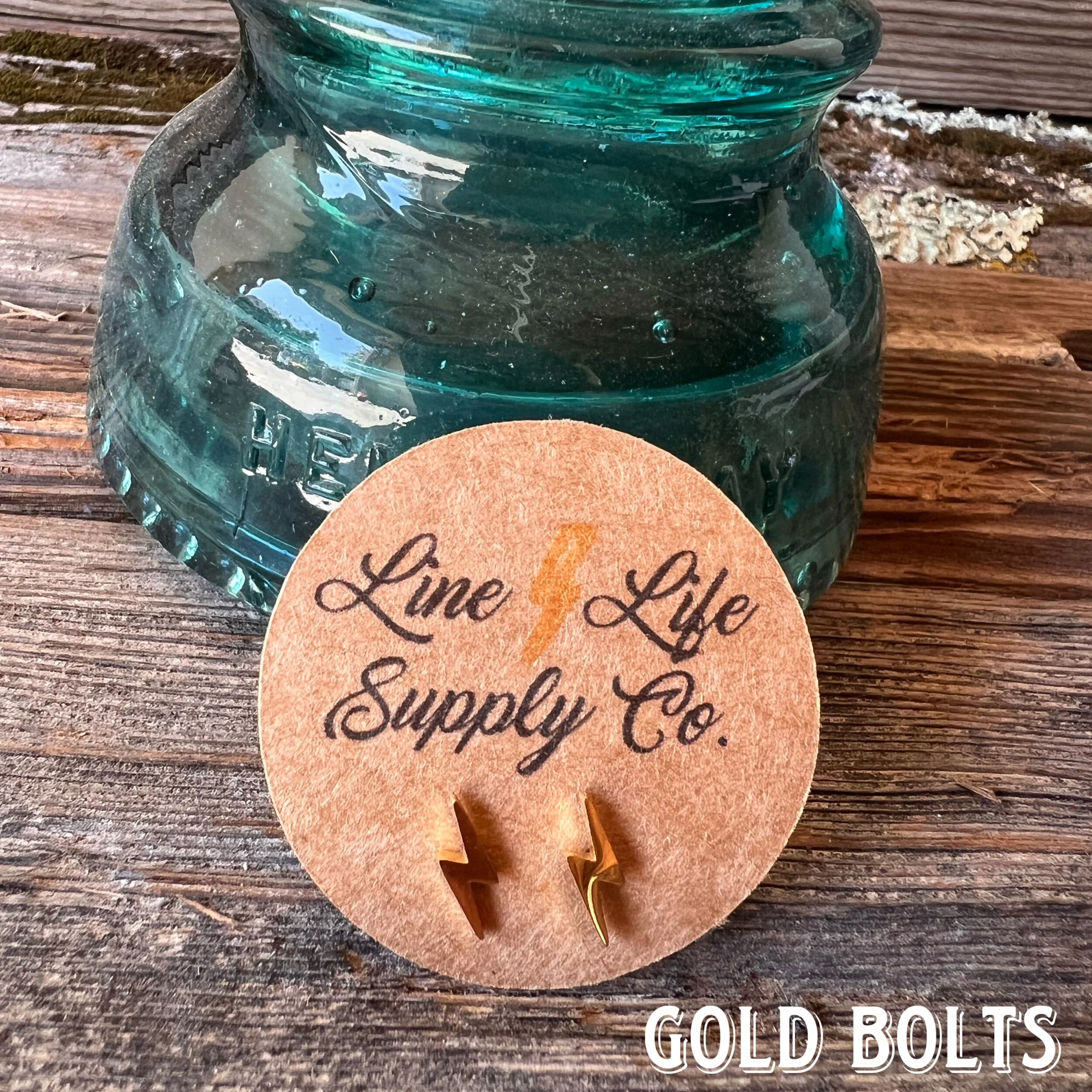 93E4060F-310A-481A-99A6-B069DA8C3AD8