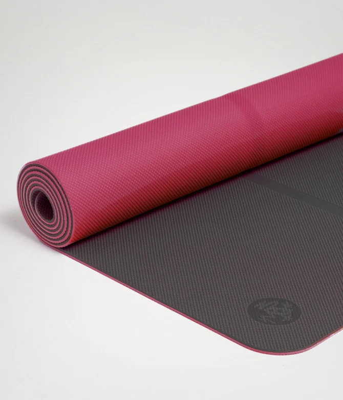 manduka.jpg