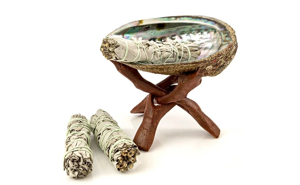 Trend: Smudging Ingredients in Skincare