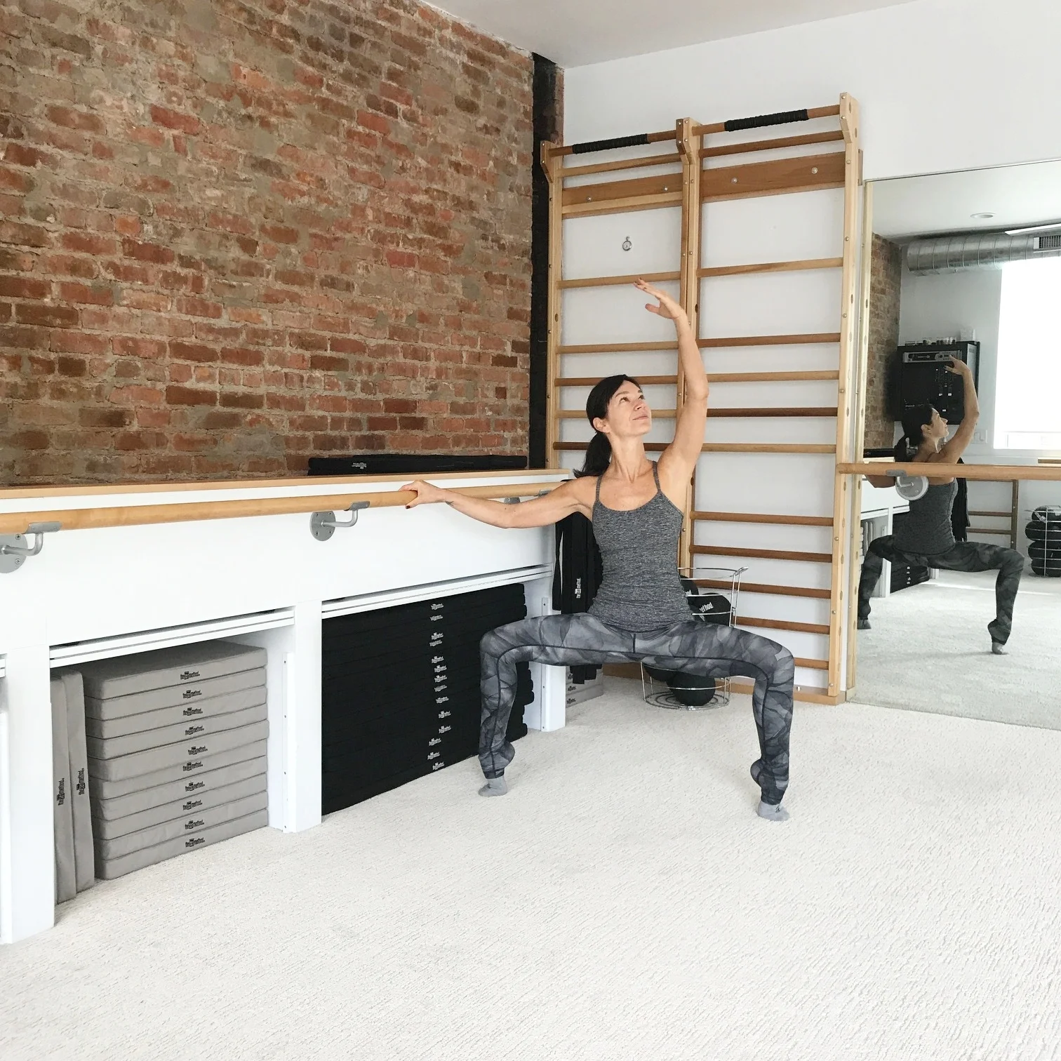 10 Reasons to Become A Barre Babe 