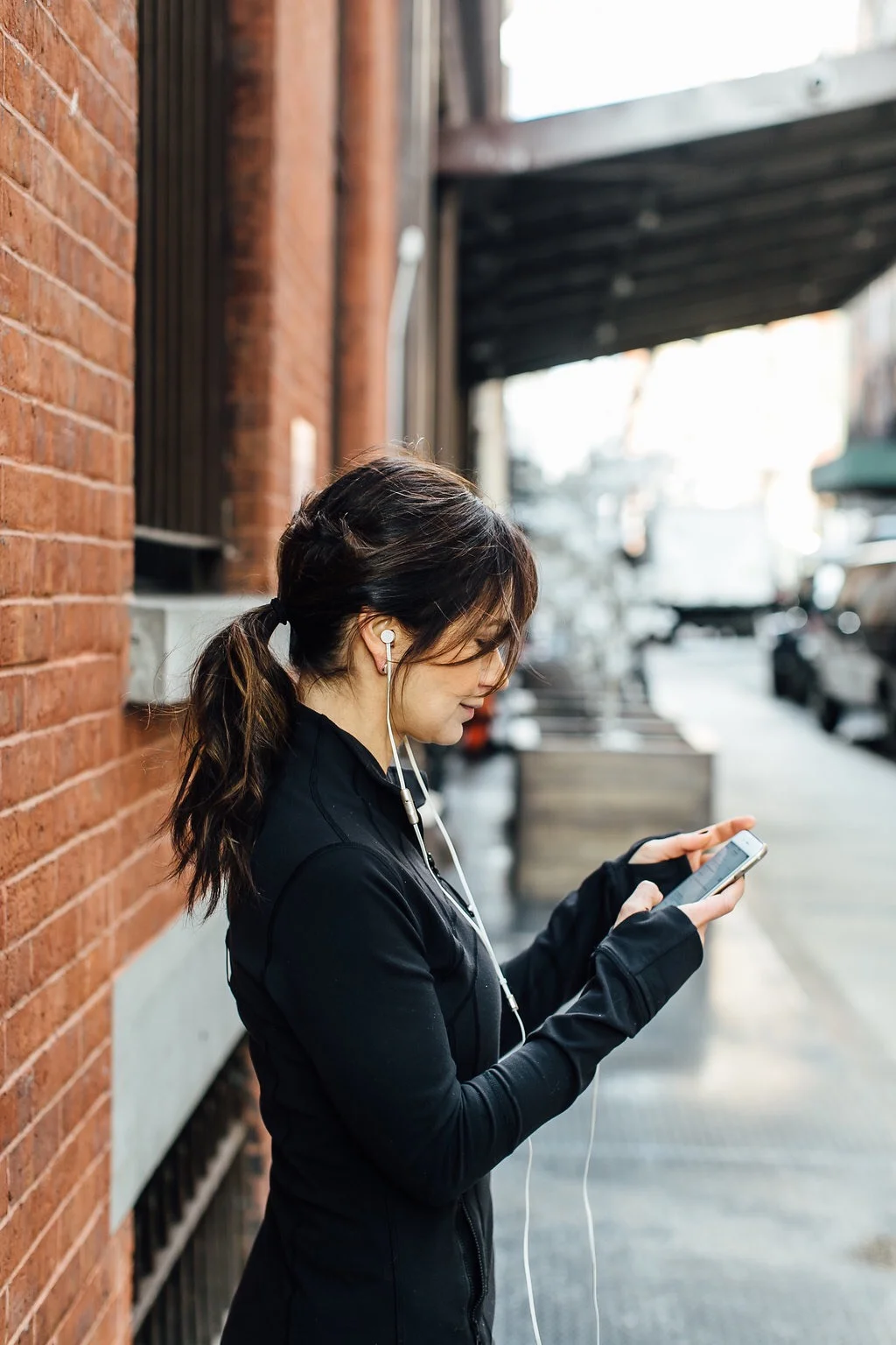 5 Self Help Podcasts to Add to Your Library 