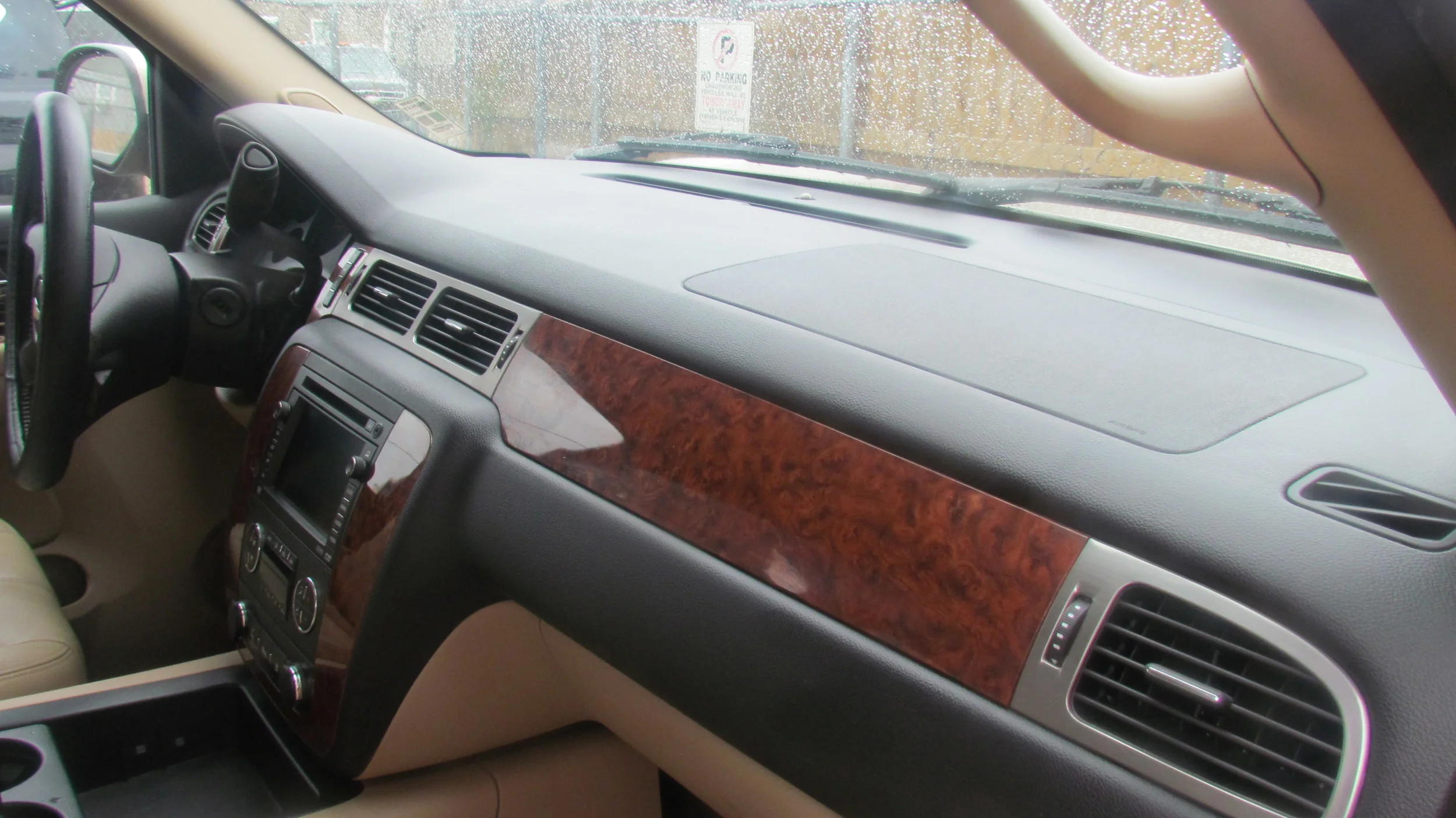 Chevy Tahoe (Interior Slate)