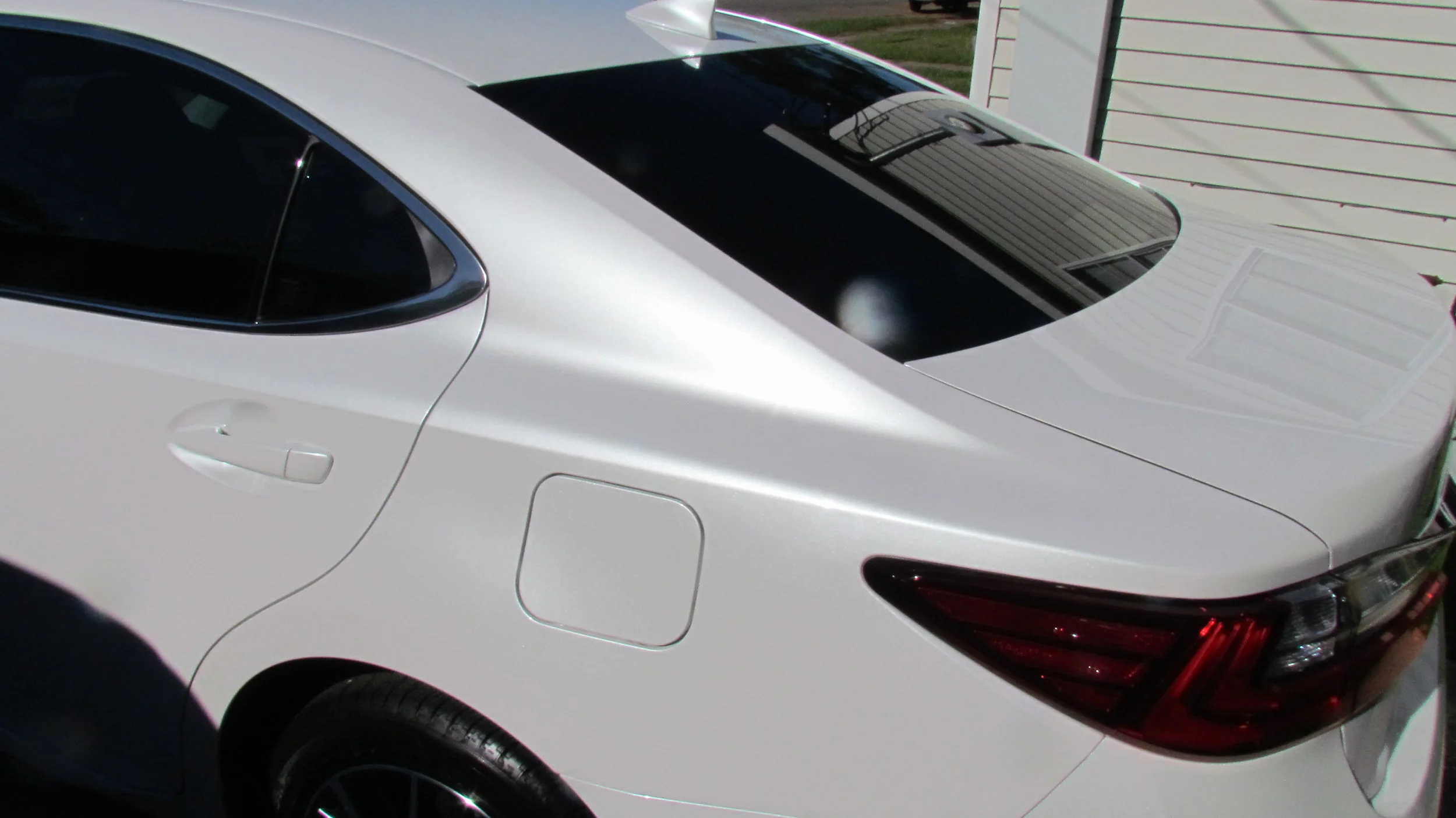 Lexus ES350 (New Car Slate)