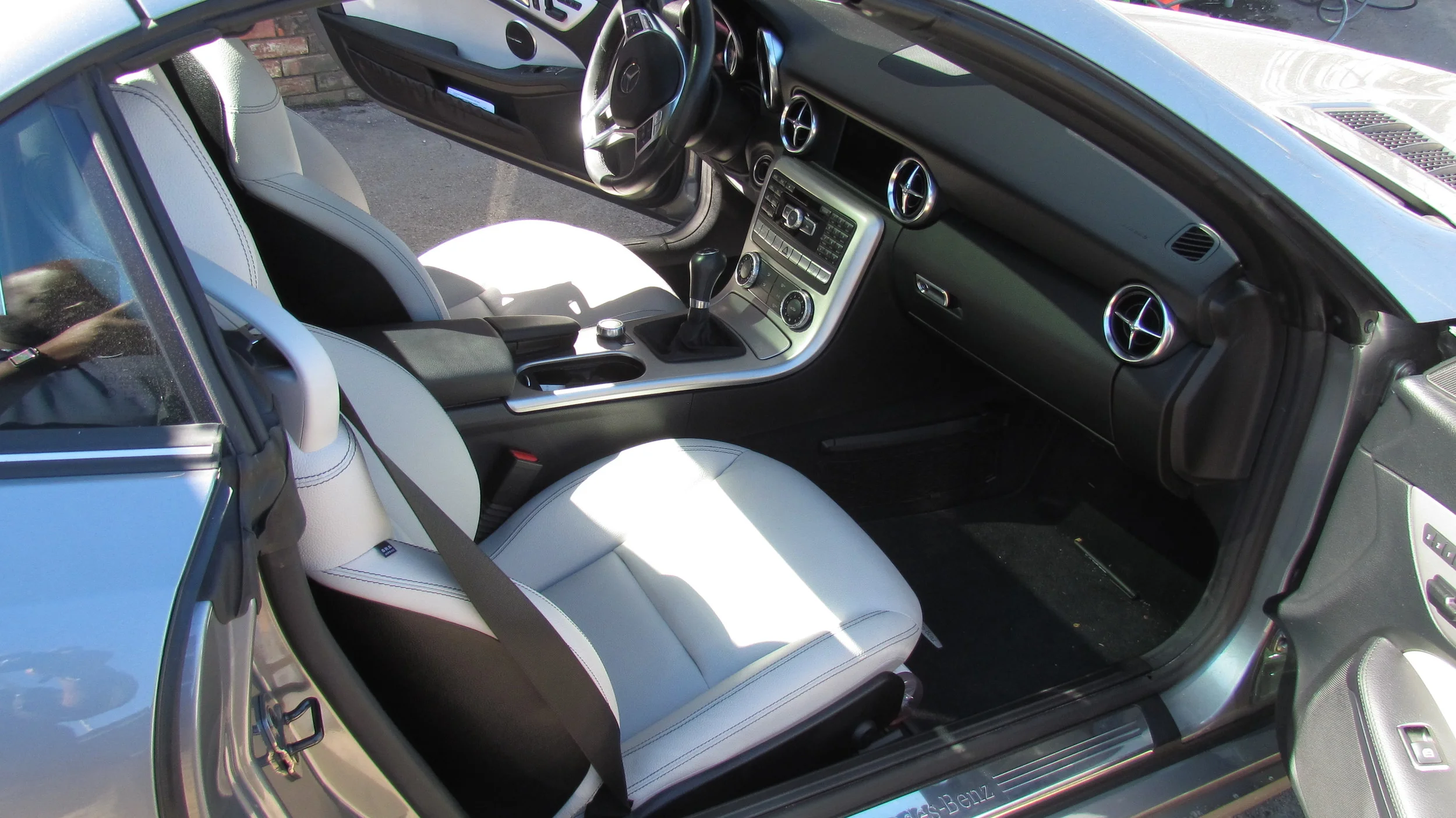 Mercedes-Benz SLK 250 (Platinum Slate)