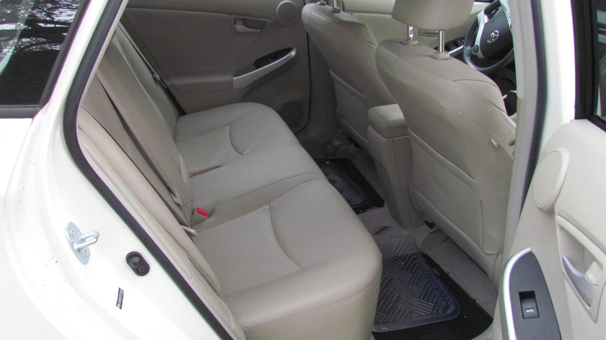 Toyota Prius (Clean Slate)