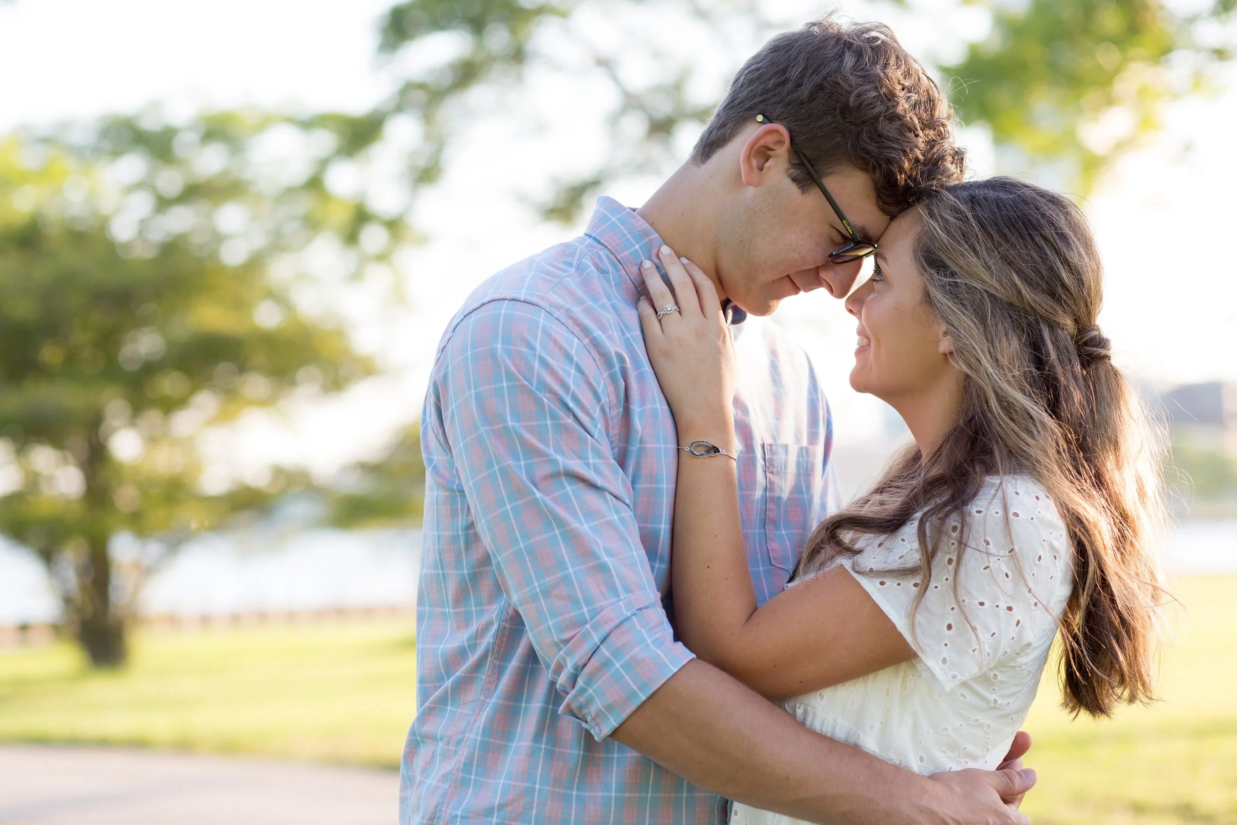 Engagement Photography | Anna + Jacob | Veteran's Park | Milwaukee, WI
