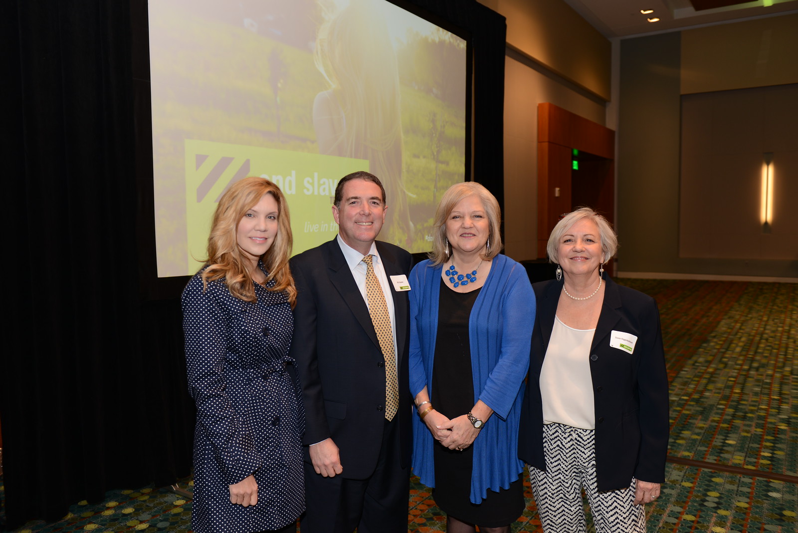Alison Krauss with ESTN Board Executive Committee. Pictured from left to right: Alison Krauss, Bill Decker, Derri Smith, Susie Higginbotham