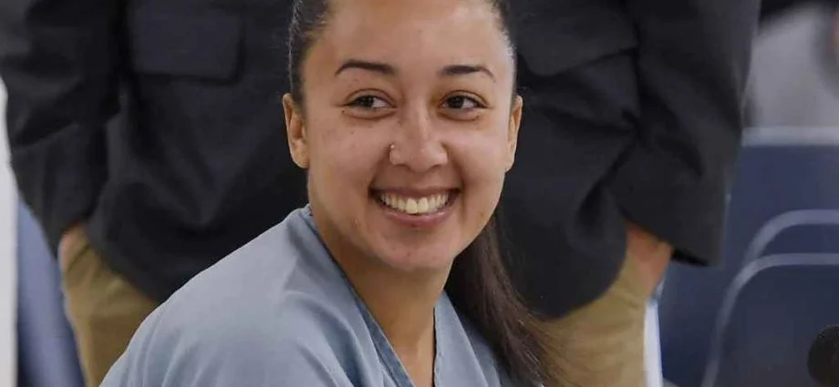 Gov. Bill Haslam grants full clemency to Cyntoia Brown, sets Aug. 7 release from prison