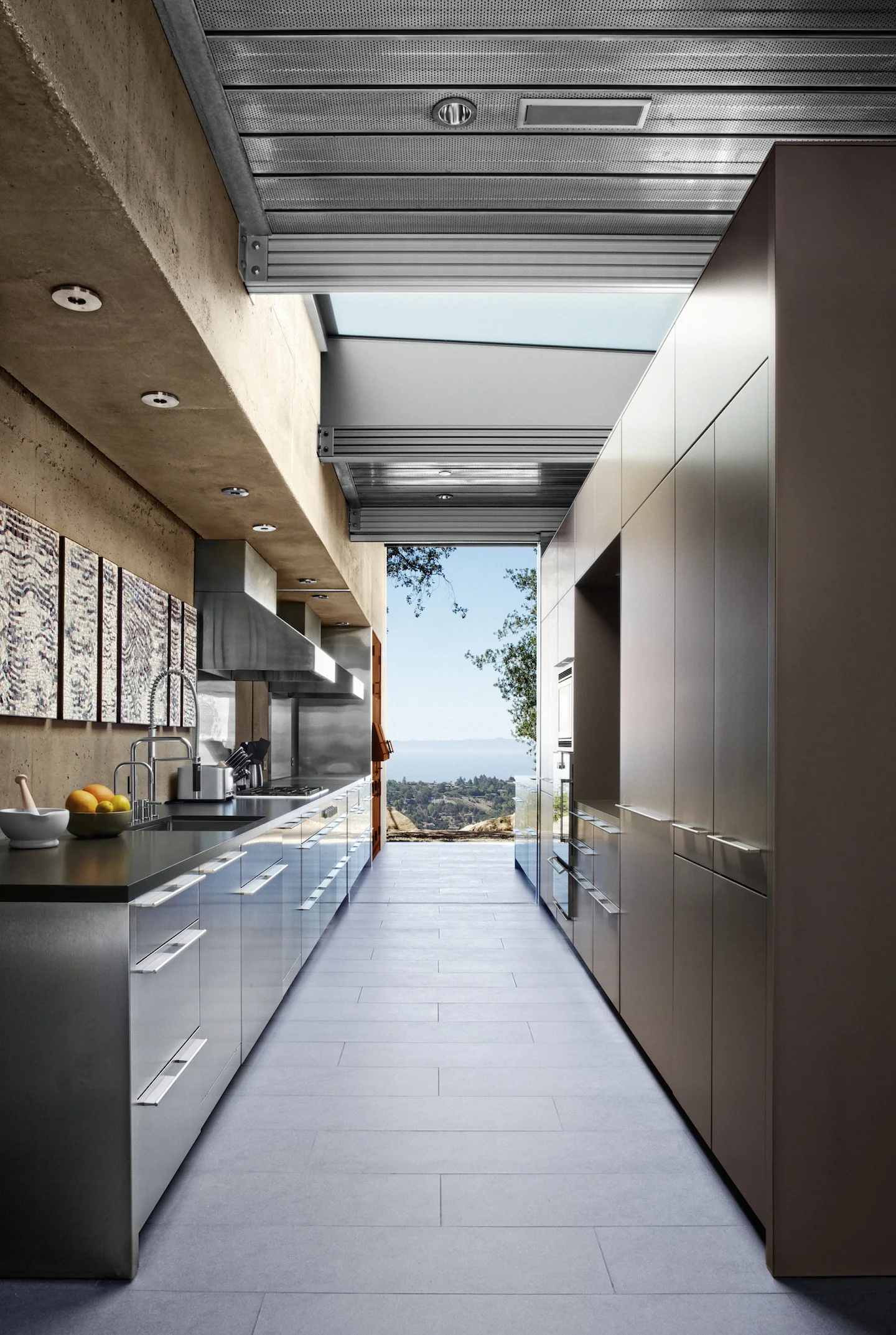 Kitchen copy.jpg