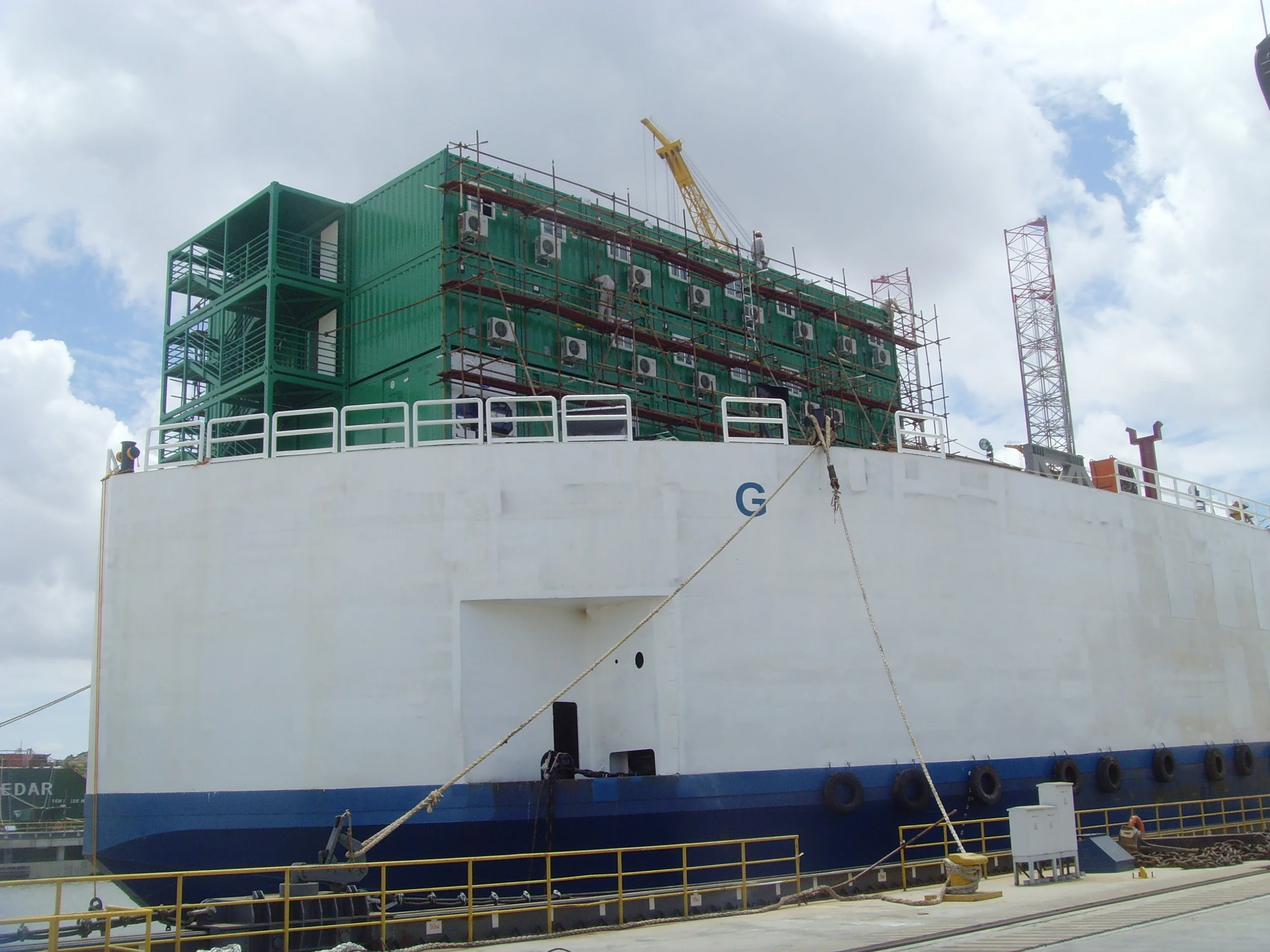 Offshore Container Accomodation