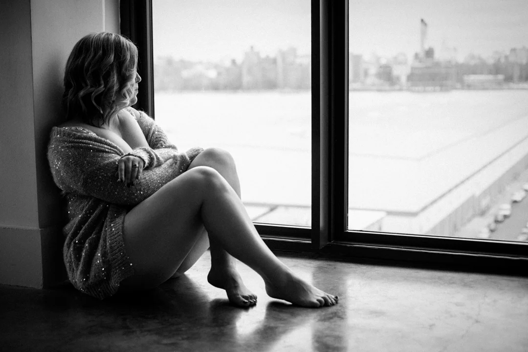 Brooklyn-Boudoir-Photographer-NYC-body-positive-IMG_2336-Edit.jpg