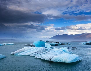 ICELAND - MARCH 25-31, 2017 - $3000 (Reserve your Spot - $500)