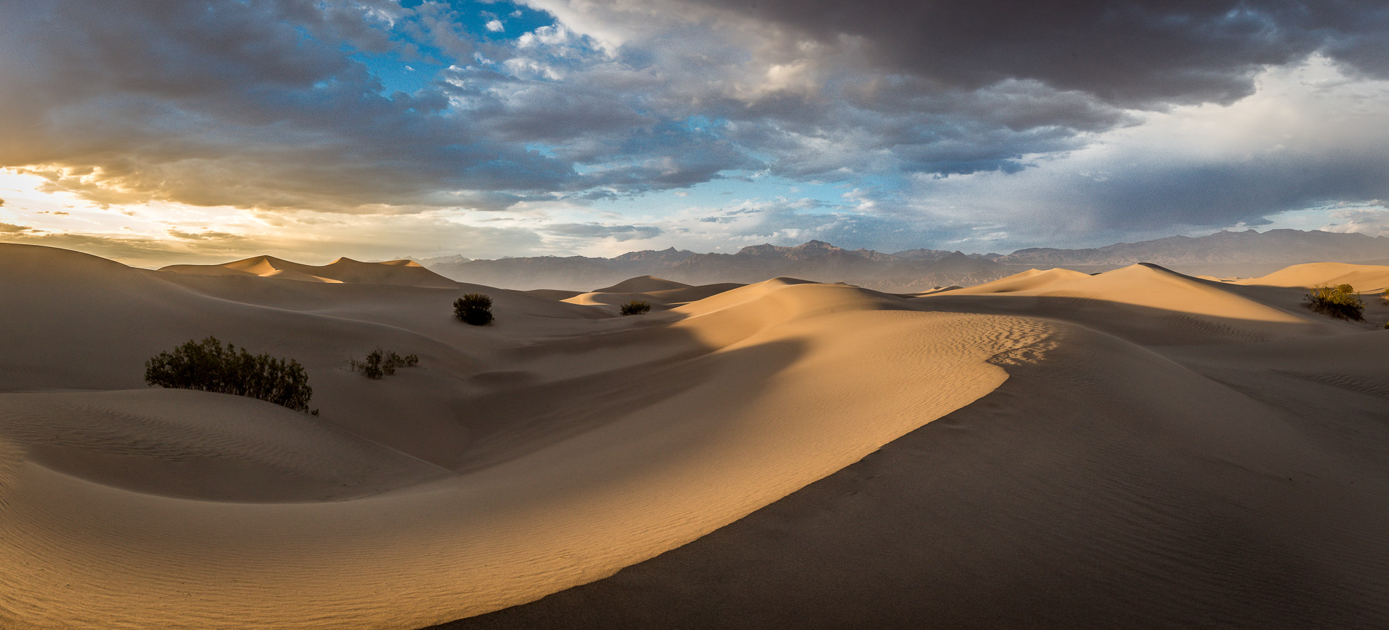   DEATH VALLEY   Mesquite Flat Sand Dunes 