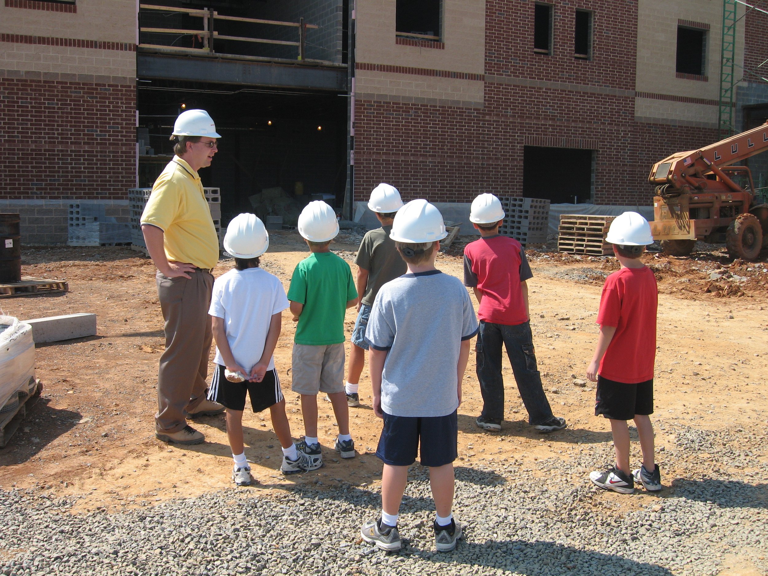  Board member and architect Jim Henderson took his Build by Design class on a field trip (the current Harrisonburg High School location).  