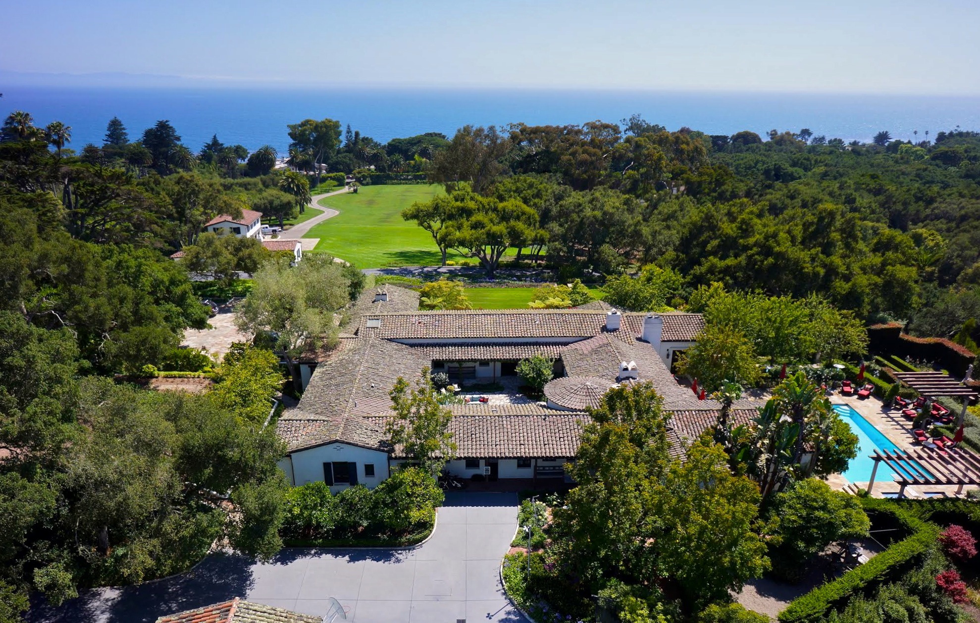 1520 ROBLE DRIVE OFFERED AT: $16,950,000