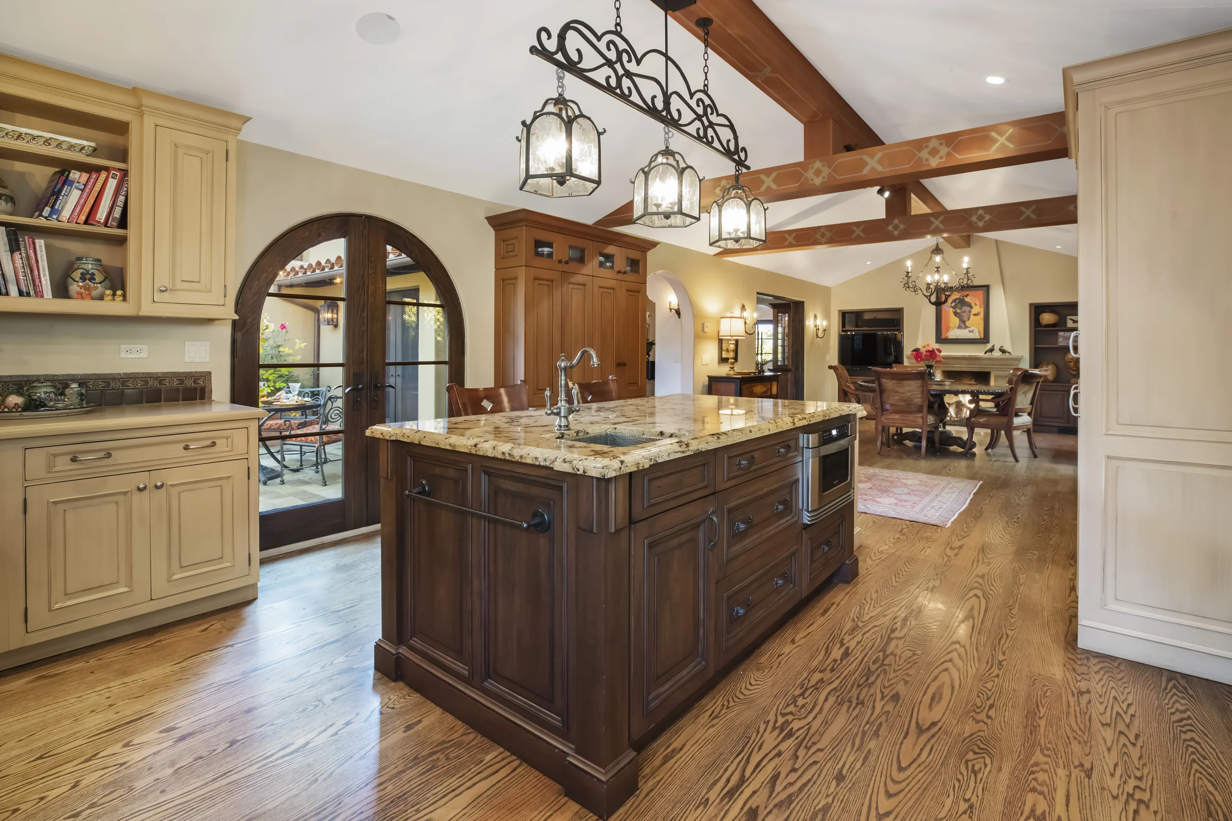2166 MIssion Ridge_0030.jpg