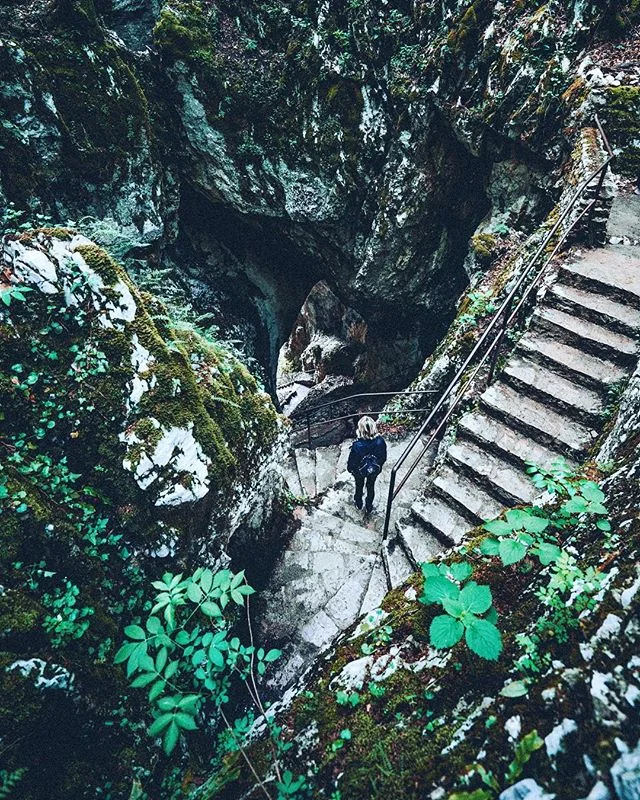 Exploring caves in Croatia 🇭🇷