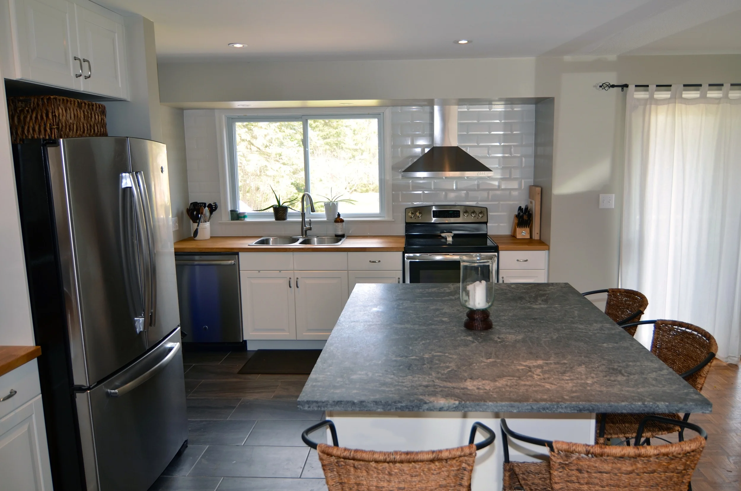 kitchen_8.jpg