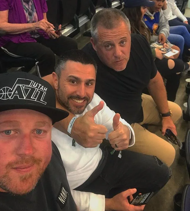 What a crazy 2 weeks.. US Masters done @elite_augusta ✅ Utah Jazz game @joeingles7 ✅ making @itsangrydad mad ✅ observing @john_taverna on his phone constantly ✅ thanks boys for making some pretty special memories.💙