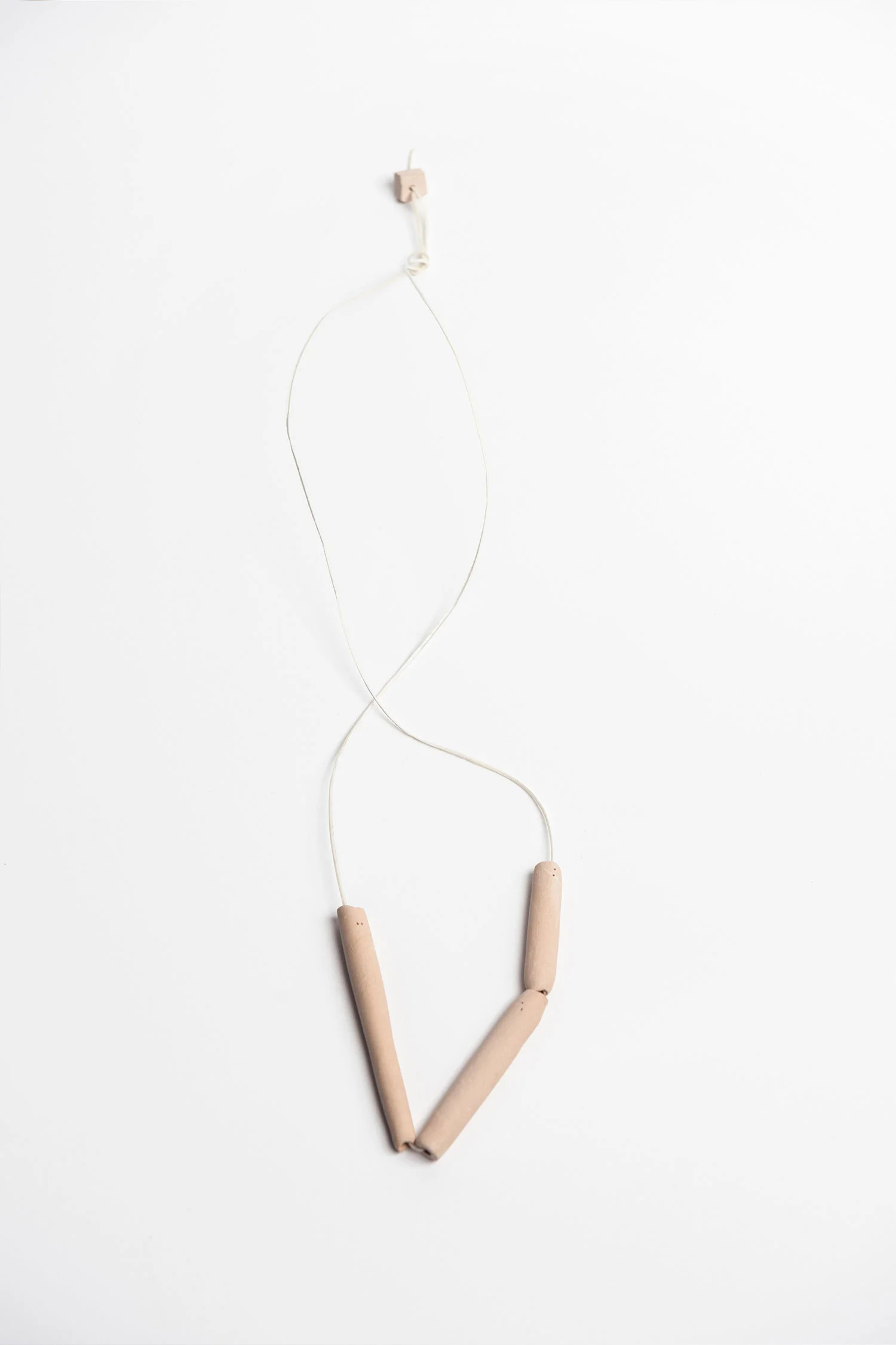 OETLCO_CAROLINA-DUTARI-GRES-NECKLACE-38.jpg