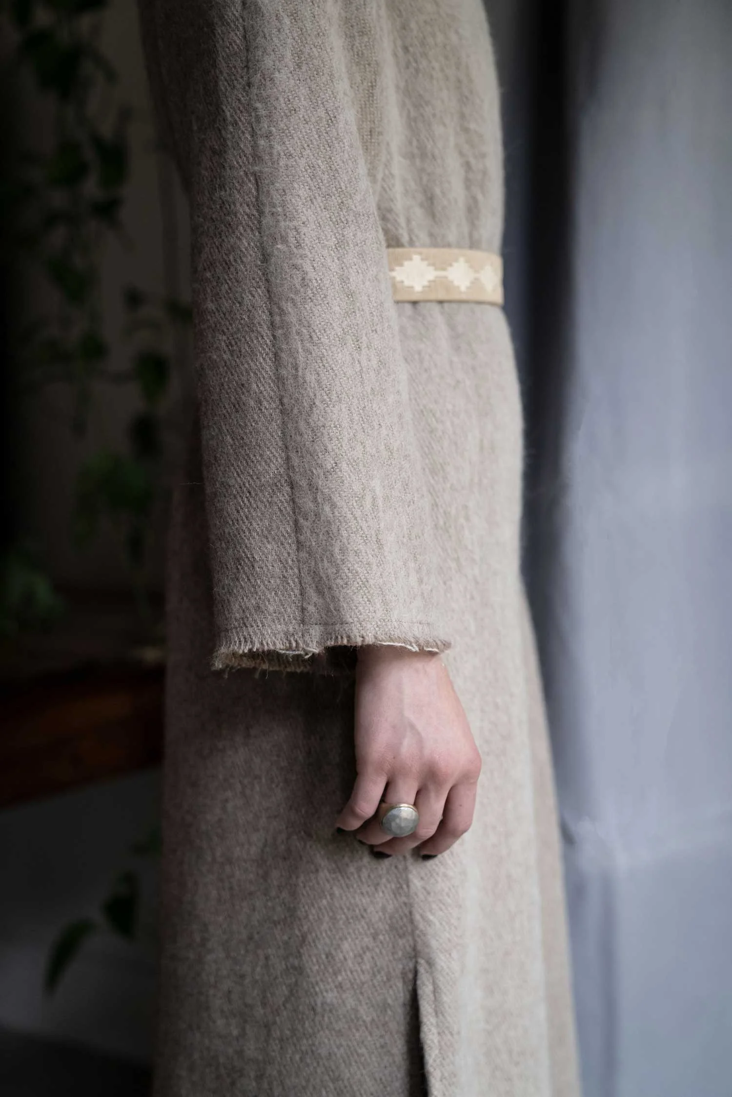oetlco-cubreme-estepa-coat-detail.jpg