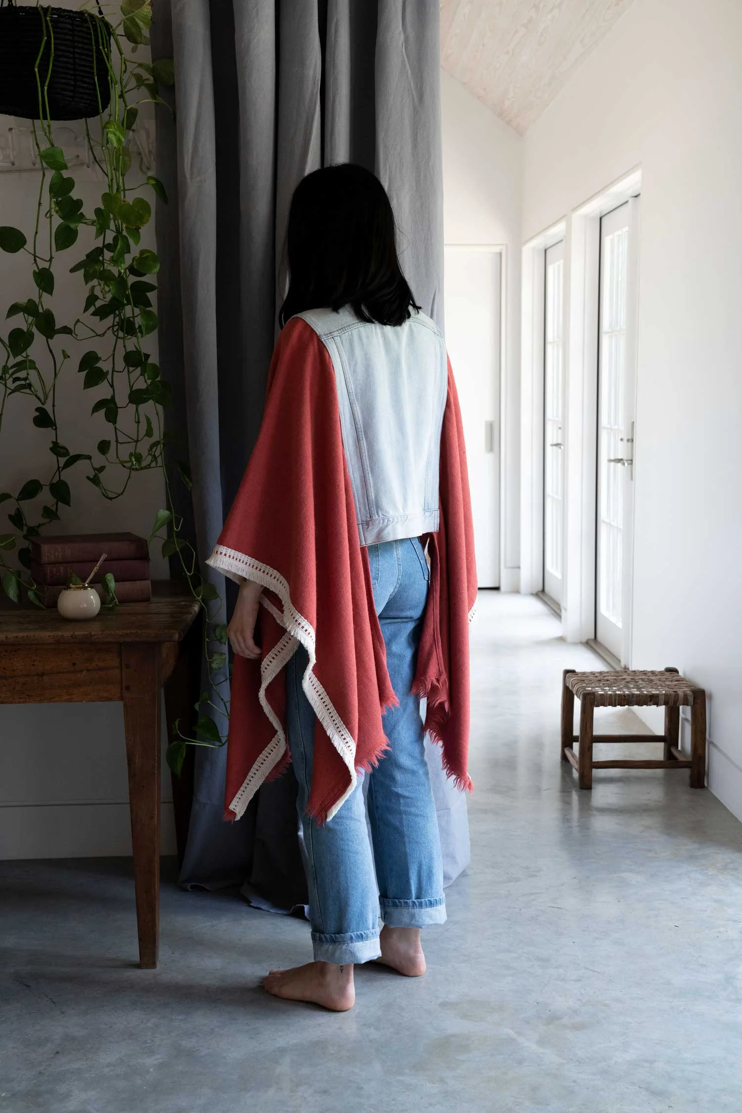 oetlco-flan-mixto-urban-poncho-summer-back-side.jpg