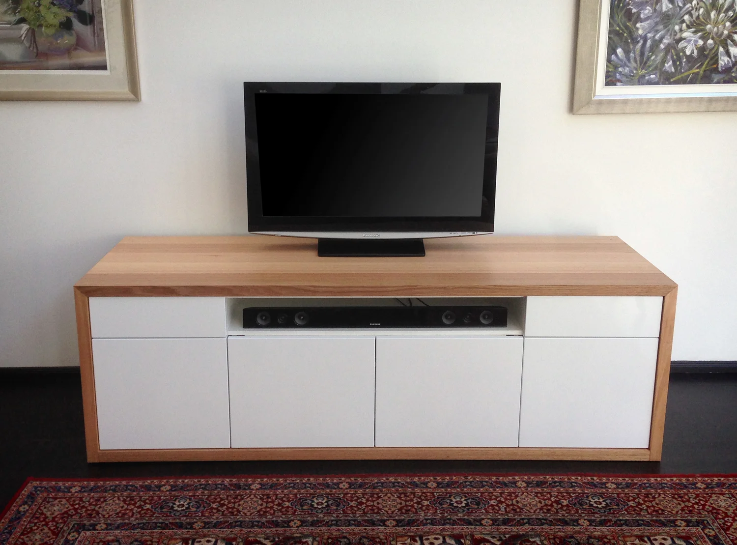 TV cabinet, entertainment unit.
