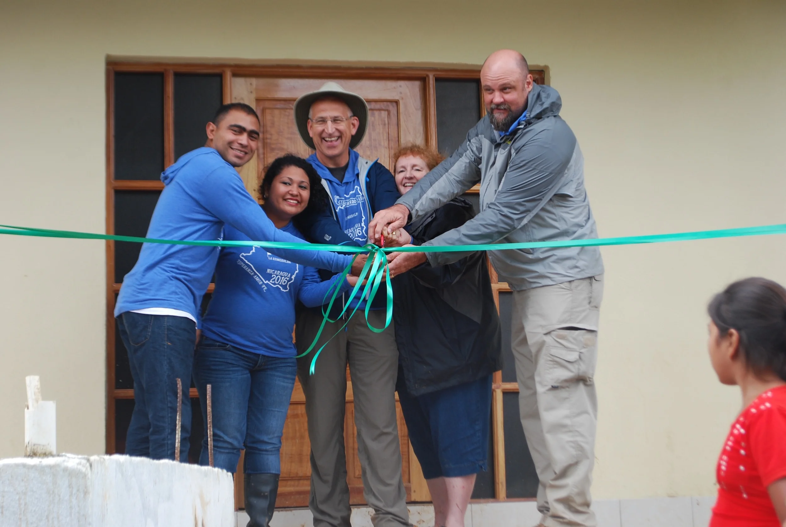 In the afternoon we dedicated the doctor's house with Pastor Denis, Karen and missionary Brian Weed.