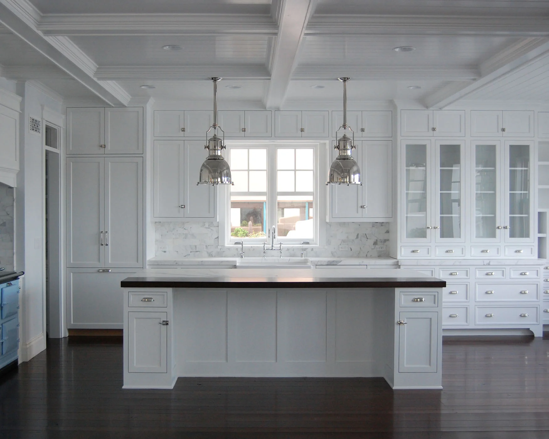 Grandview kitchen copy.jpg