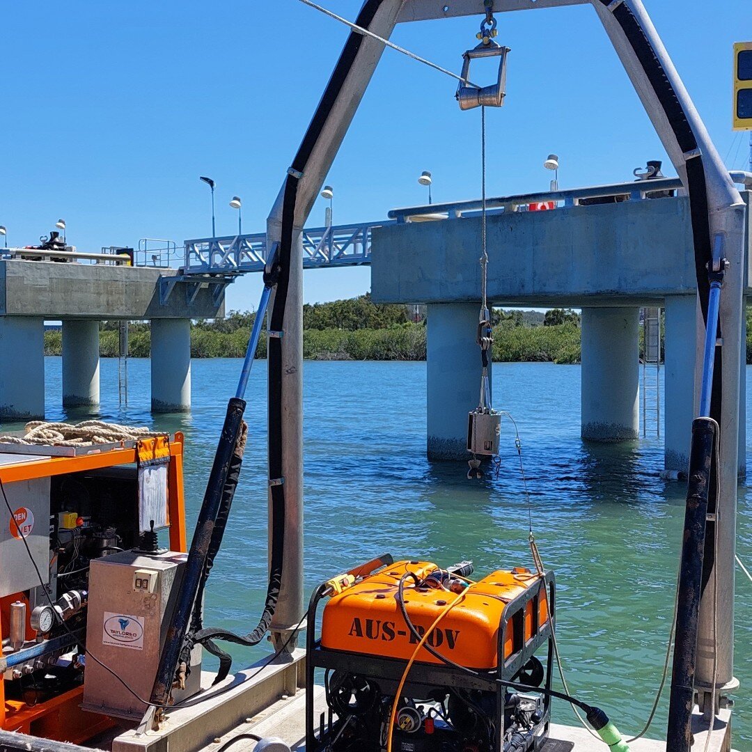 Maintain the structural integrity of your wharf piles with our efficient underwater cleaning service without any manual intervention. High-pressure water blasting of marine growth, ultrasonic thickness testing and cathodic potential readings all in o