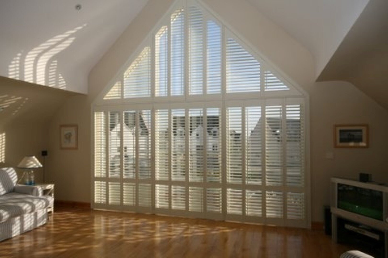 NH Interiors - #1 Wainscoting & Wall Panelling Installation Service in ...