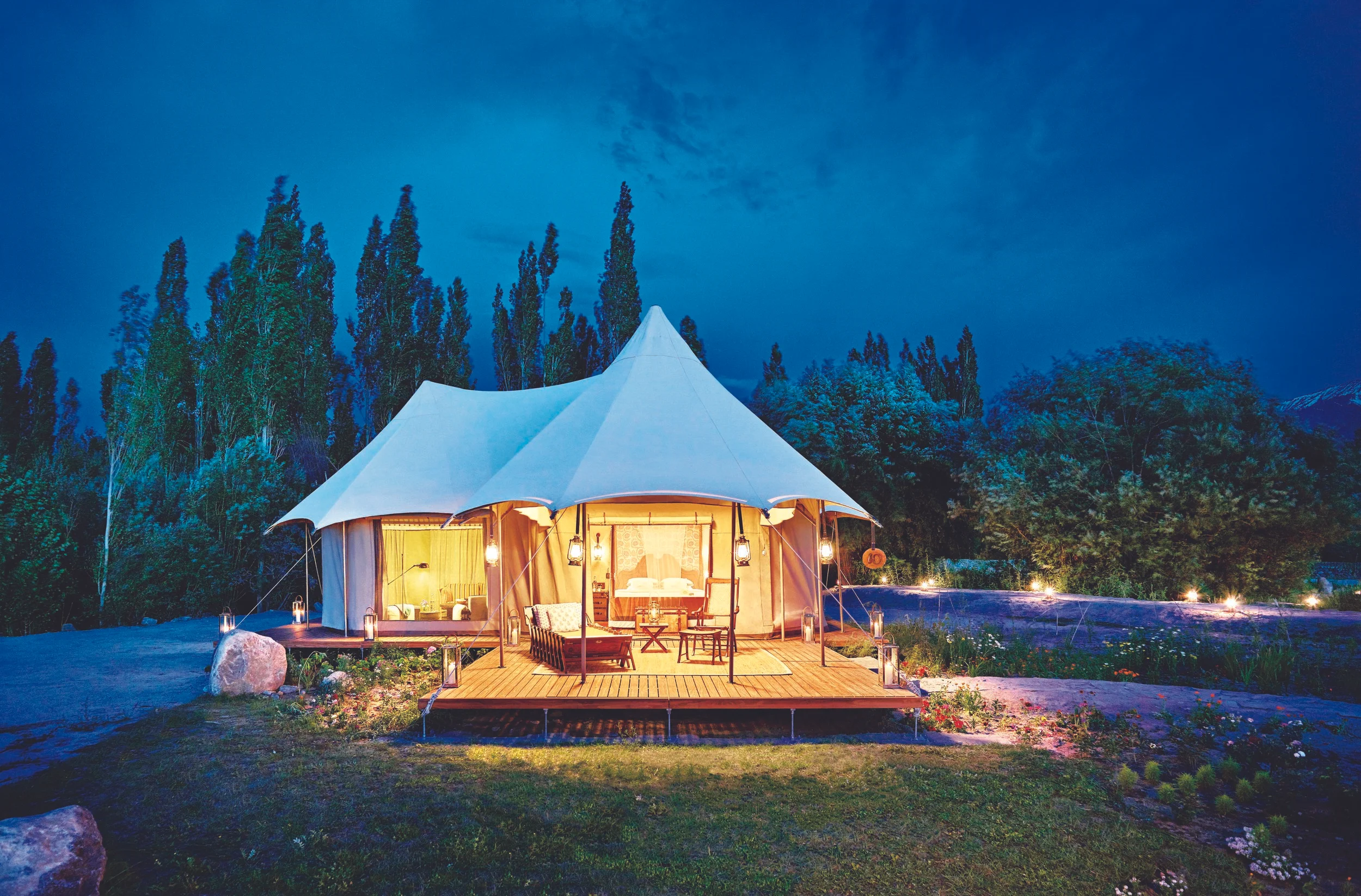 Presidential Suite Tent Exterior